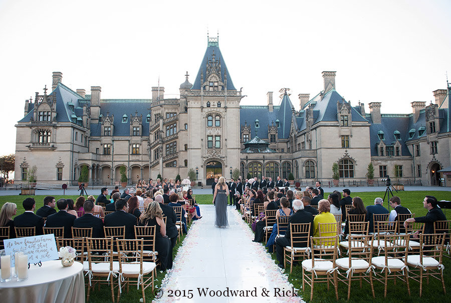 Front-Lawn-Biltmore-Estate-Wedding-Ceremony_Asheville-NC1.jpeg