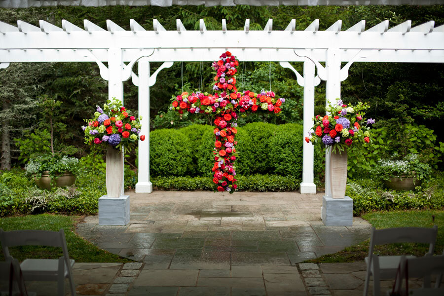 Asheville-Event-Co_Jarrad-Lister_Wedding-Ceremony-Floral-Cross.jpeg