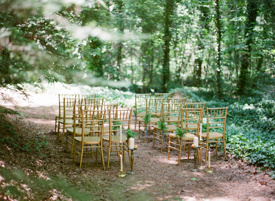 Wedding-Ceremony-Among-the-Trees_Gold-Chiavaris.jpeg