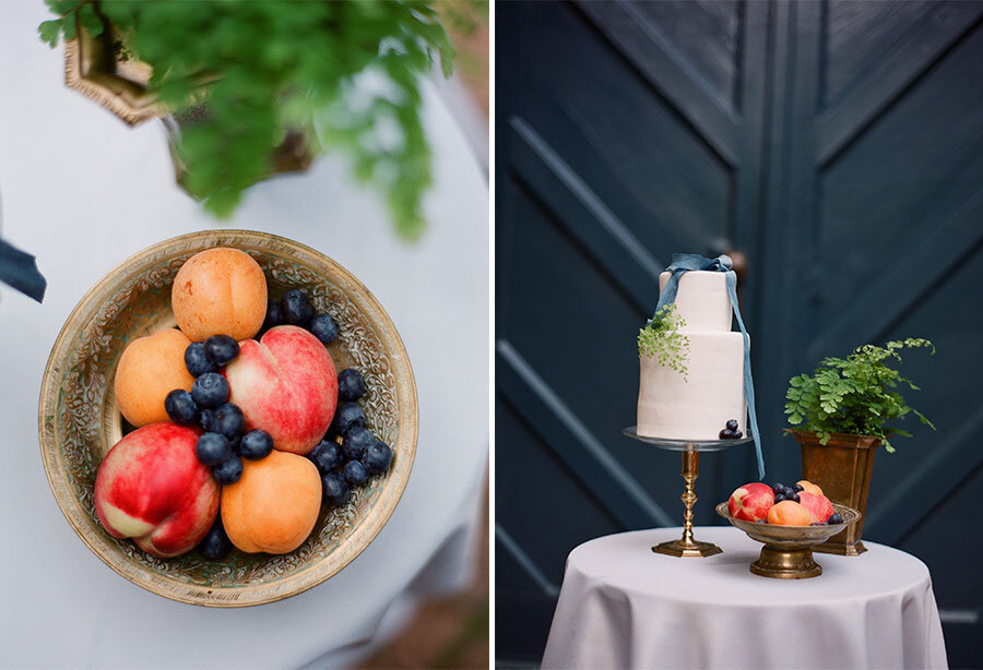 Peach-Blueberry-Wedding-Cake_Almond-Leaf-Studios.jpeg