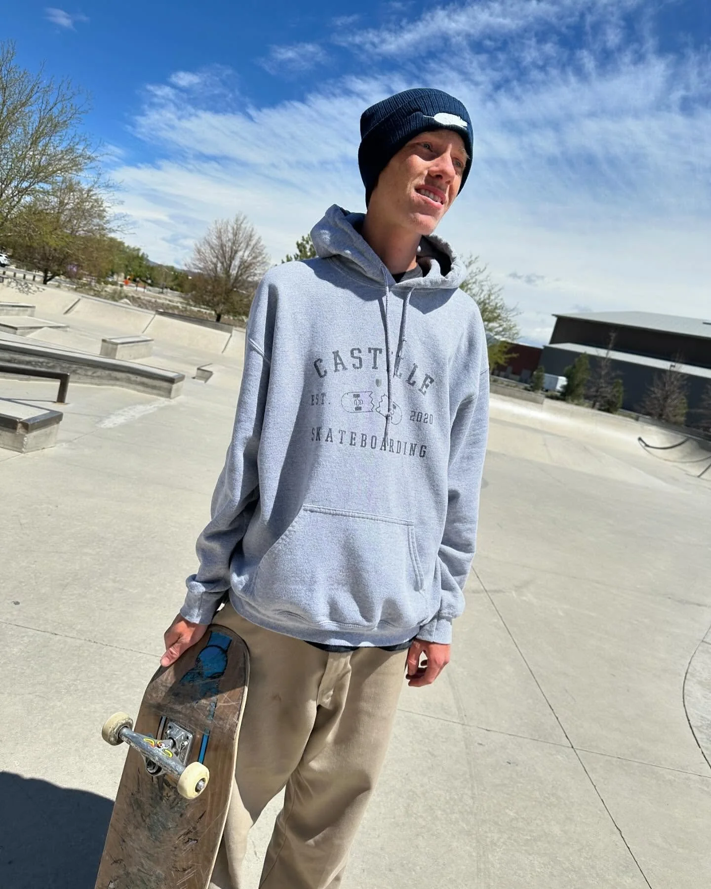 Good sesh with Simon today - wearing the &ldquo;College&rdquo; hoodie - releasing soon 👀
-
-
-
-
#clothingbrand #skate #hoodies