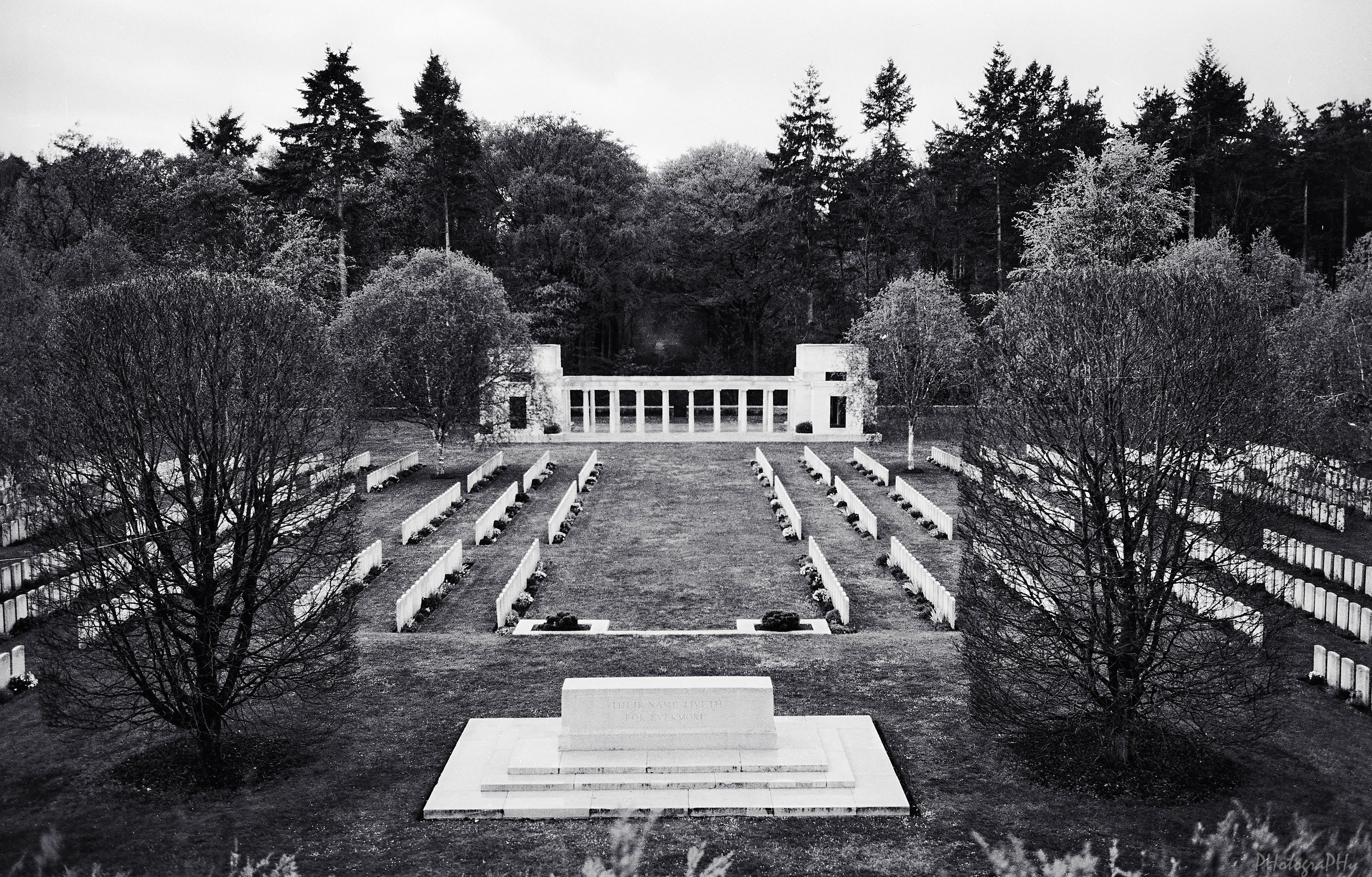Westfront_Acros_II_Leica_M4_12.jpg
