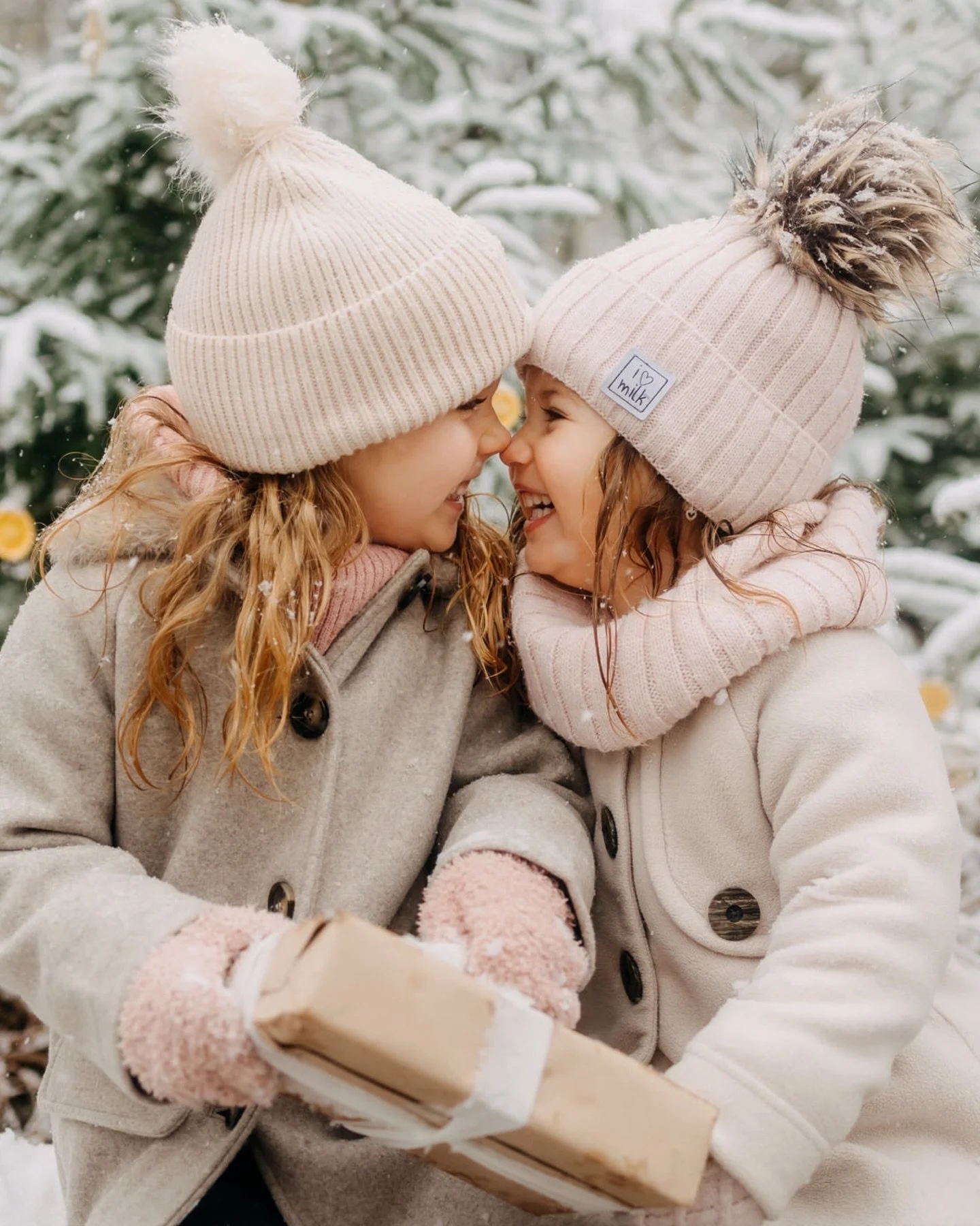 Focen&iacute; na sněhu.❄️

Nen&iacute; pro každ&eacute;ho. Ale ty fotky? Ty pak v&scaron;ichni chtěj&iacute; 😁🤍

A jak jste na tom vy s fotkami na sněhu? M&aacute;te r&aacute;di? Chtěli byste? Dejte vědět v koment&aacute;ř&iacute;ch 🤍

#fotografka