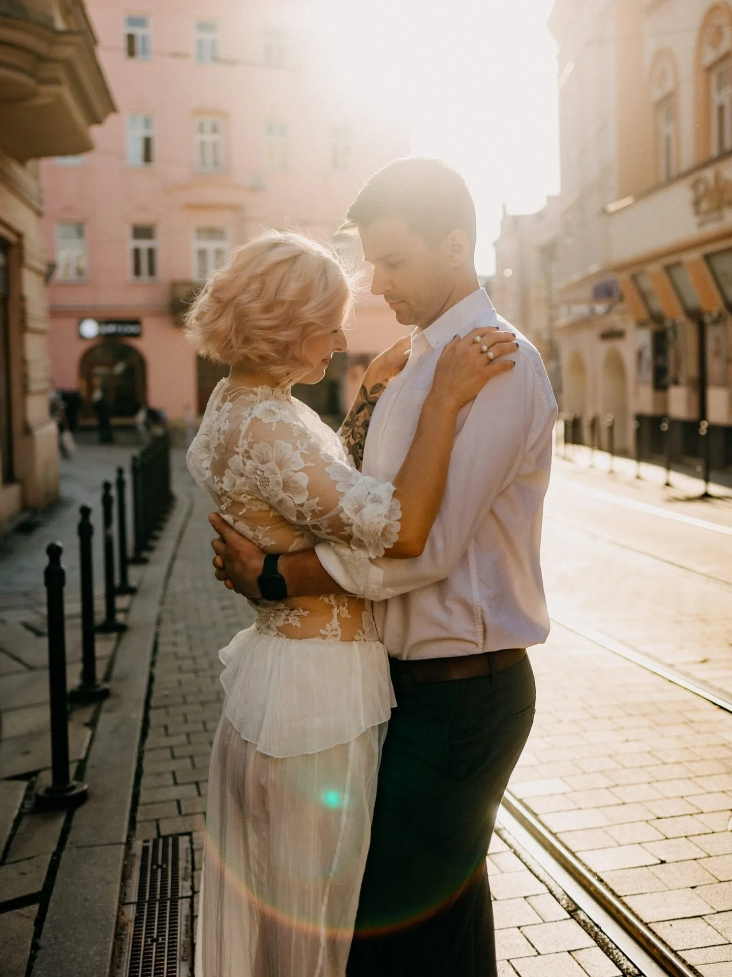 Chci pro vas byt tou nejlepsi verzi fotografky, co dokazu. A proto na sobe stale pracuji a vzdelavam se. 🤎

A je az k neuvereni, ze za chvili tomu bude uz rok, co jsem mela cest zucastnit se uzasneho WS pod taktovkou velice inspirativni zeny fotogra