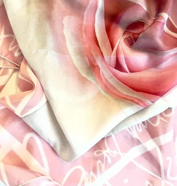 Lynn's Rose detail 2.jpg