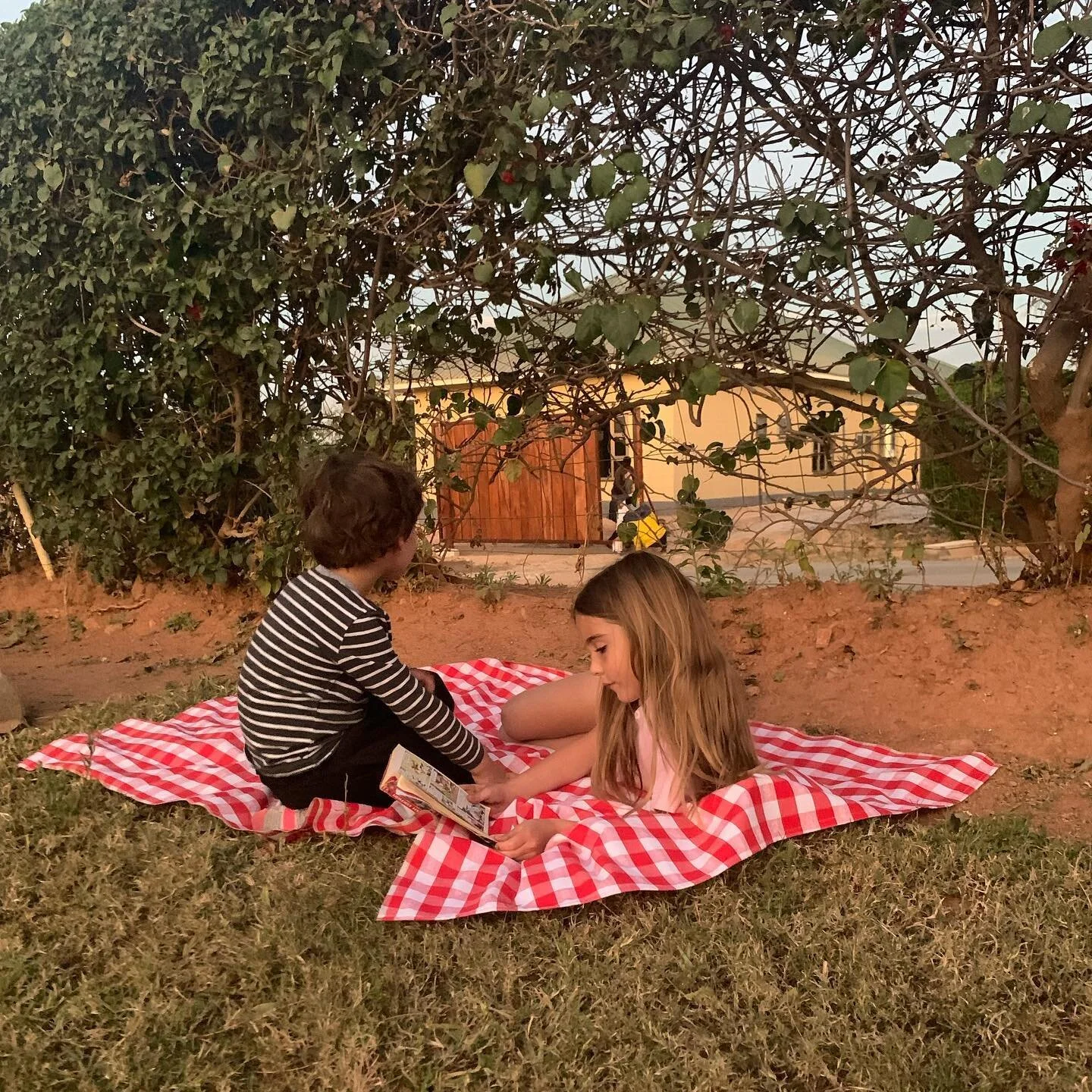 &ldquo;Mom, I need a blanket and a book. I want to watch them build the most beautiful gate across the street.&rdquo; 😍😍
