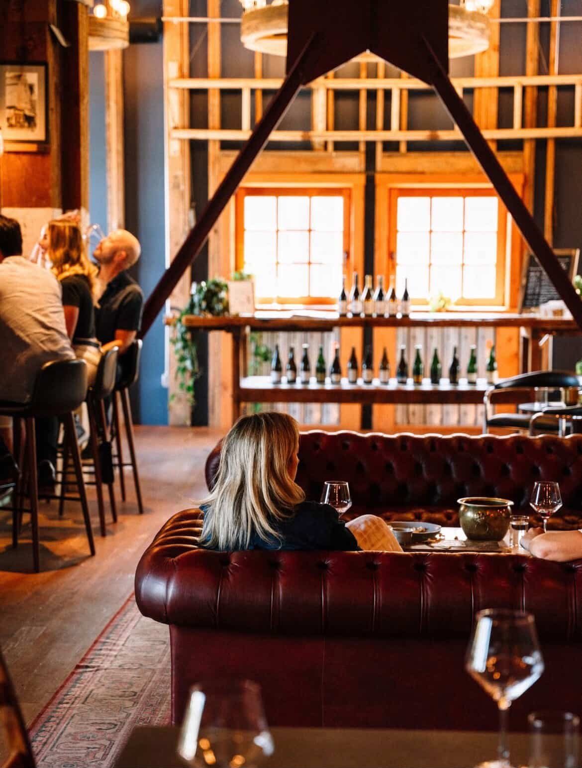 best-carlton-wine-tasting-rooms-guided-wino