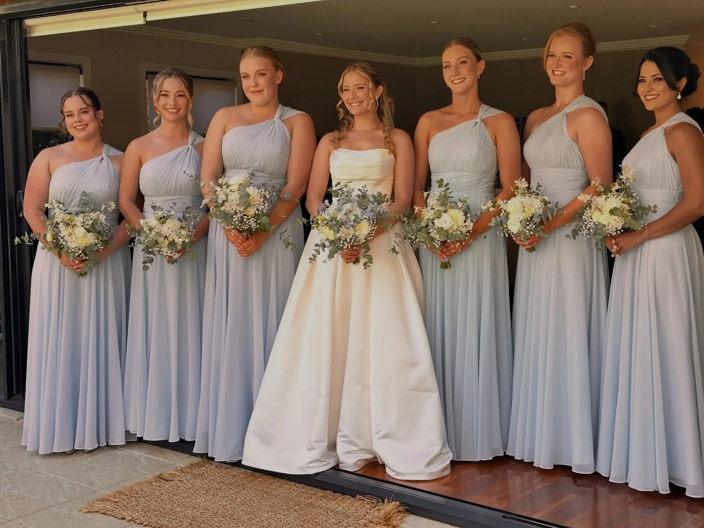 Soft glam, glowing skin, and timeless elegance ✨
For my beautiful bride and bridesmaids loved creating. 👰&zwj;♀️&hearts;️ 
#bride #bridesmaids #groom #weddingday #makeup 
@jordy_nixon1 @tillyfortmann @jess.em.smith08  @naoiseclarkey @giovannabiserra