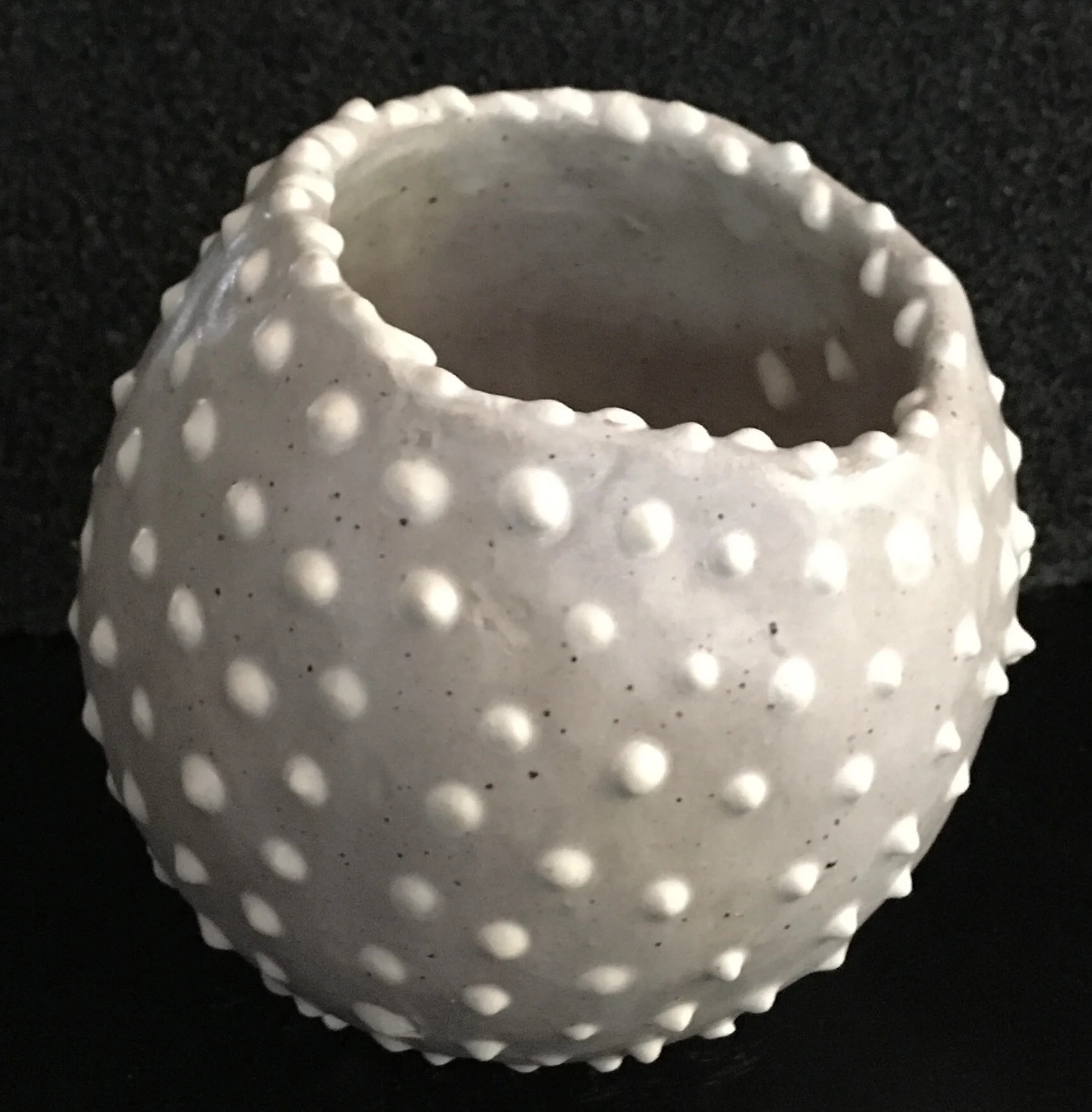 hand built pinch pot- 3"