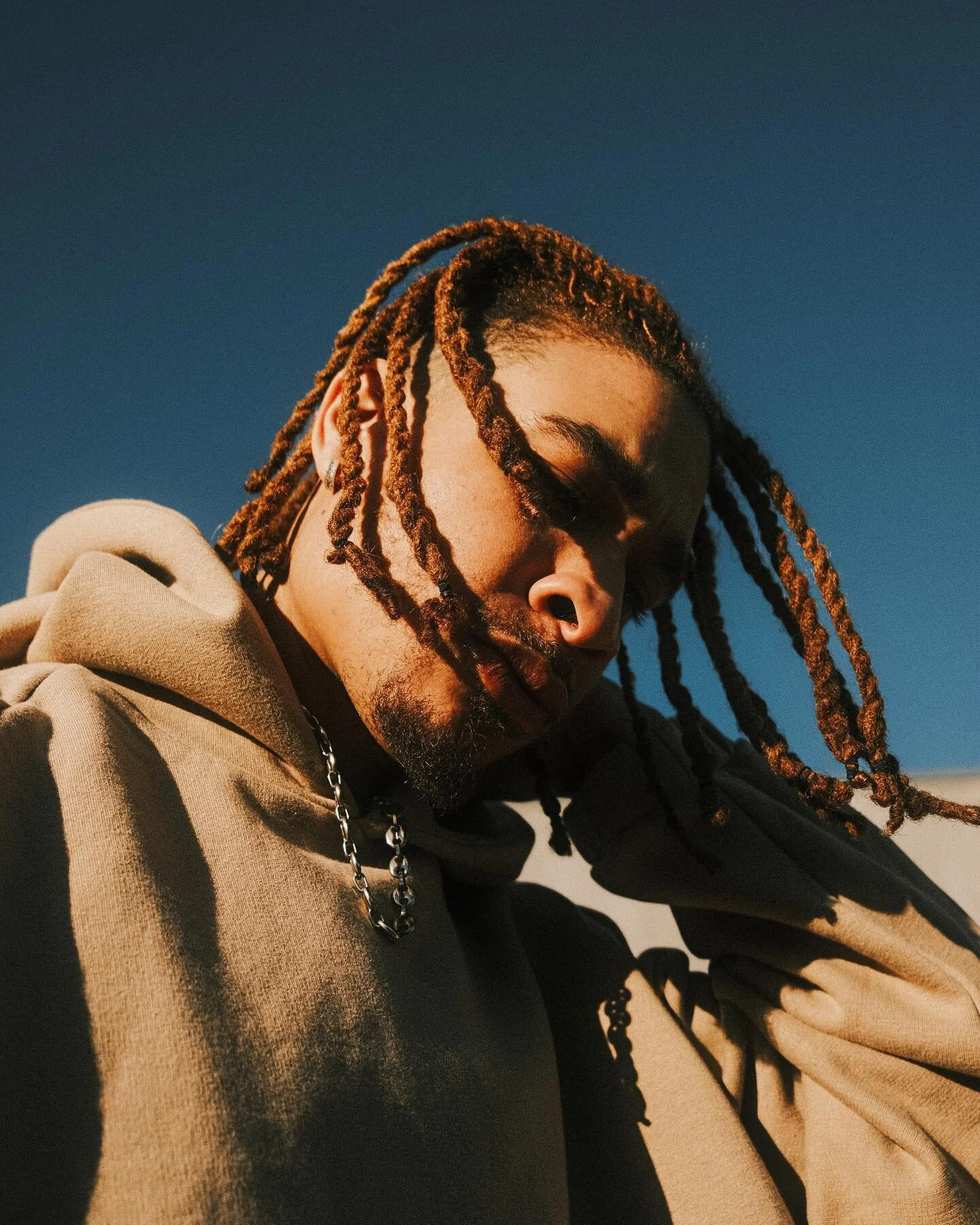 D R E W T Y R E L L
.
.
.
 #fashionmodel #portrait_trends #modelagency #portraitphotographer #fashionstyle #portrait_vision #colorportrait #film_magazine #hiphopmusic #35mm_film #portrait_captures #portraitmodel #filmportrait #kodakgold200 #35mm_film