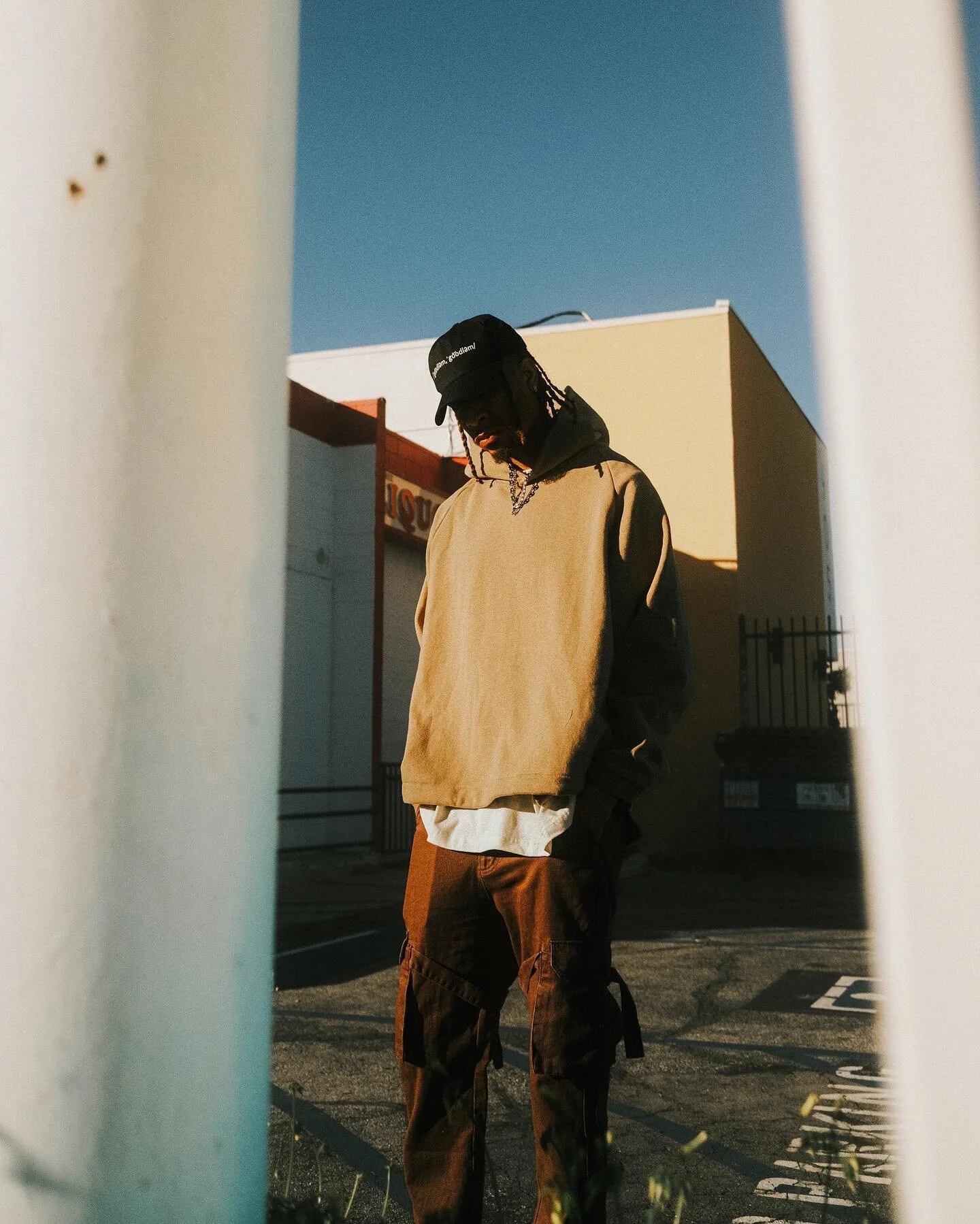 D R E W T Y R E L L 
.
.
.
 #rap #portrait_trends #modelagency #portraitphotographer #fashionstyle #portrait_vision #modelling #film_magazine #modeling #vintageclothing #portrait_captures #portraitmodel #filmportrait #modelshoot #35mm_film  #mediumfo