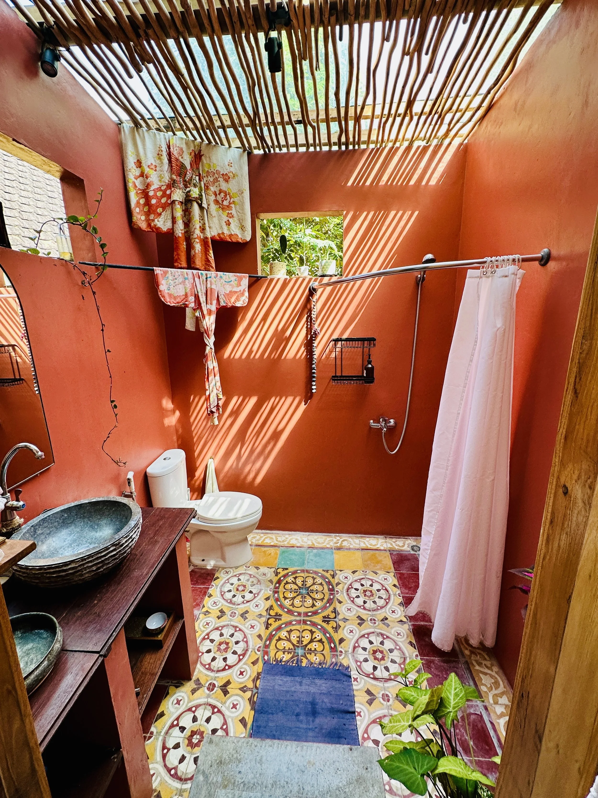 8.LaCasita.09.26.bathroom copy.jpeg