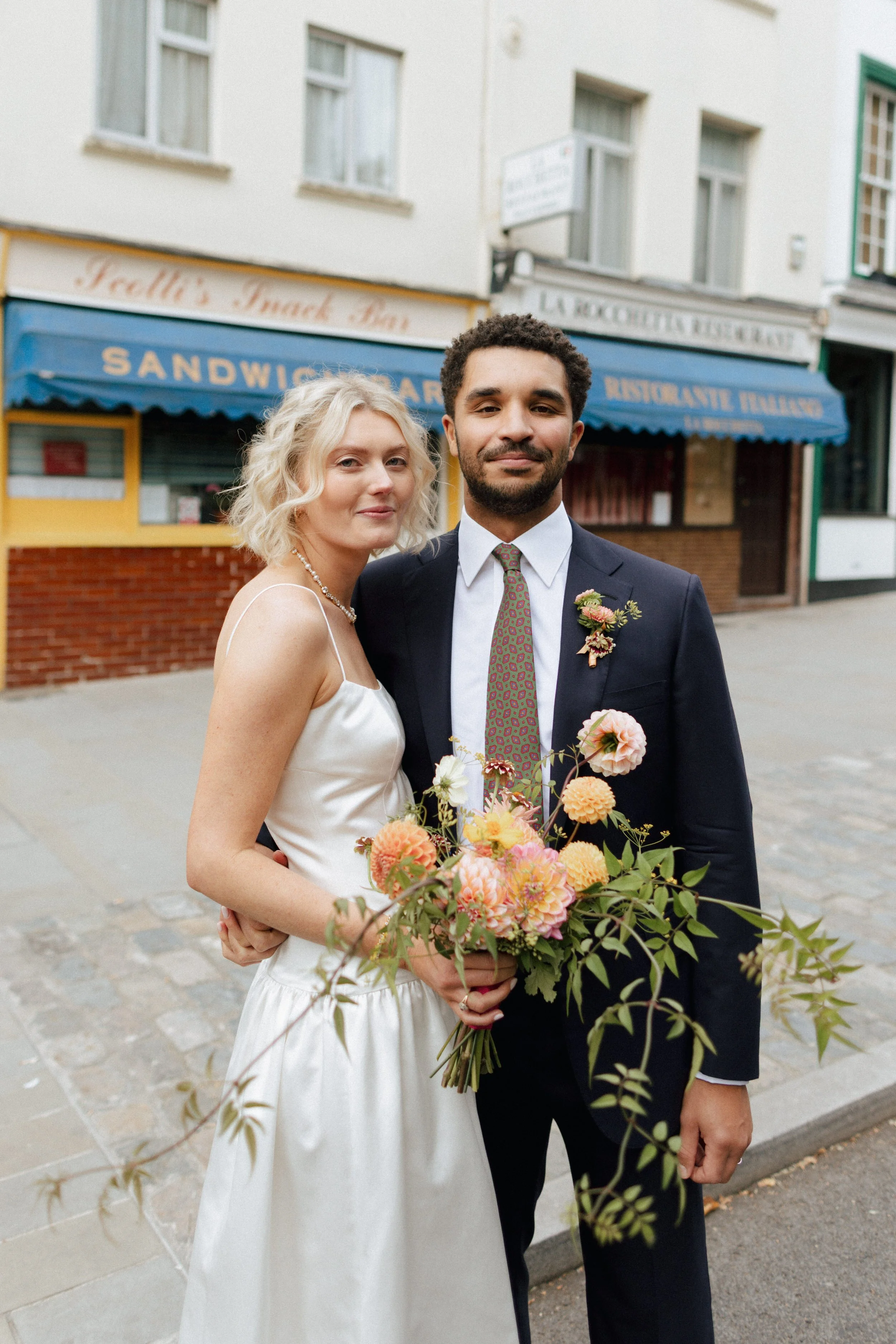 144733-1H9A8556-RROld Sessions House Wedding London.jpg