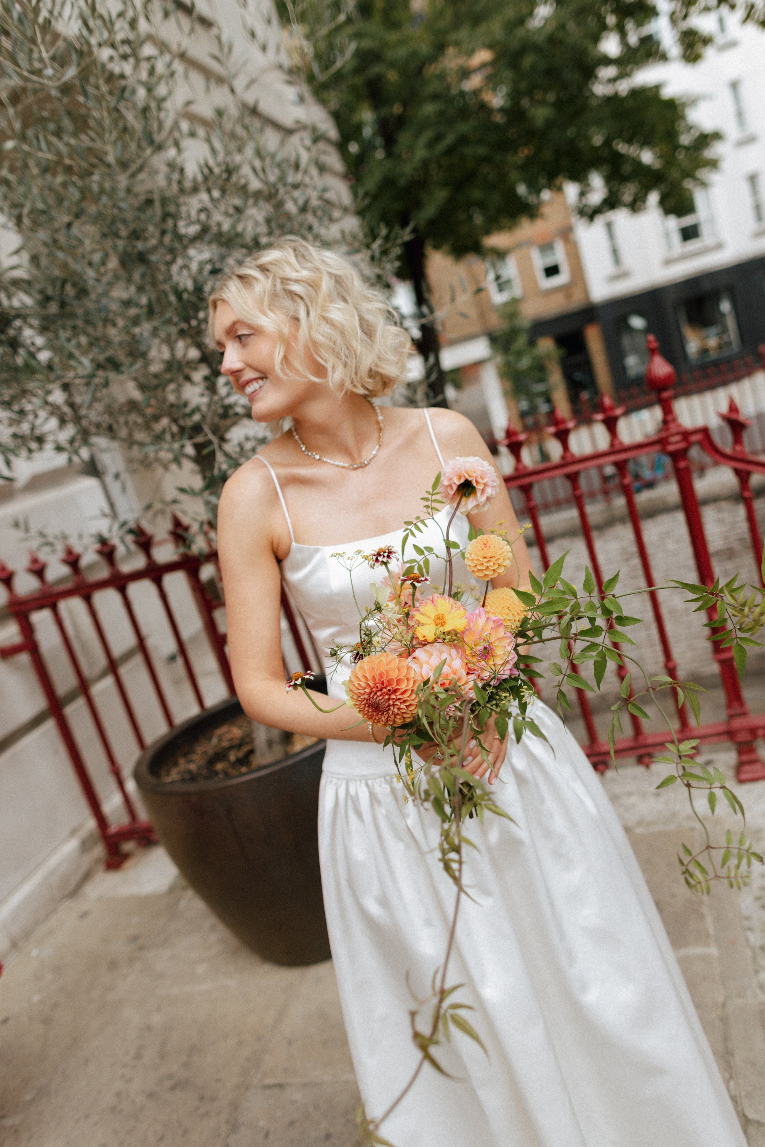 143256-1H9A8212-RROld Sessions House Wedding London.jpg