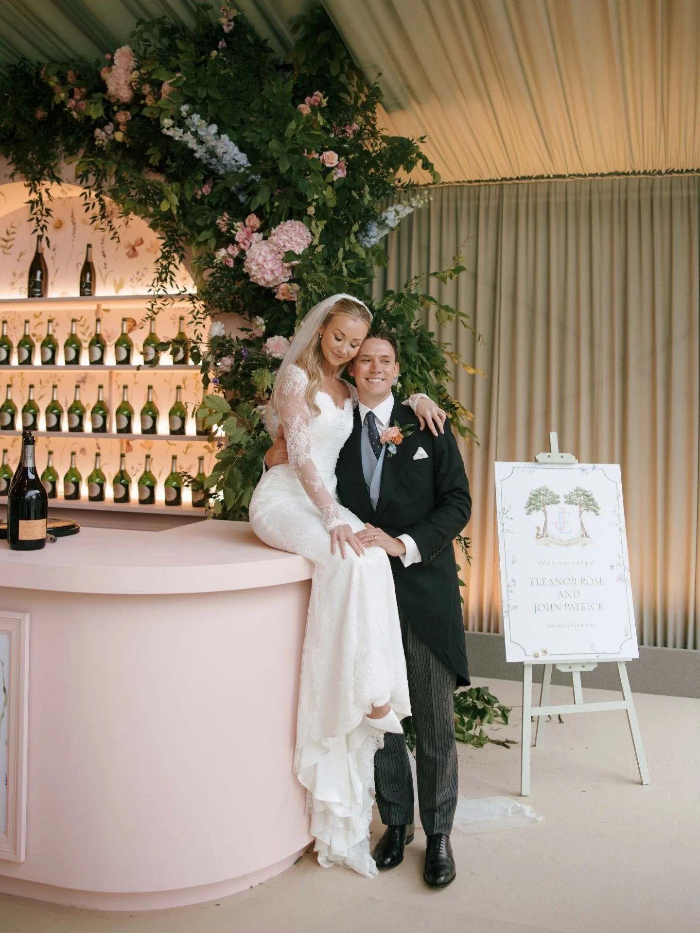 Just married, the ceremony held at the local country church, just up the road. An exceptionally beautiful event created on the grounds of the family estate in Surrey. Framed here so beautifully by the floral work of @dreamboatsandcarousels

A wonderf