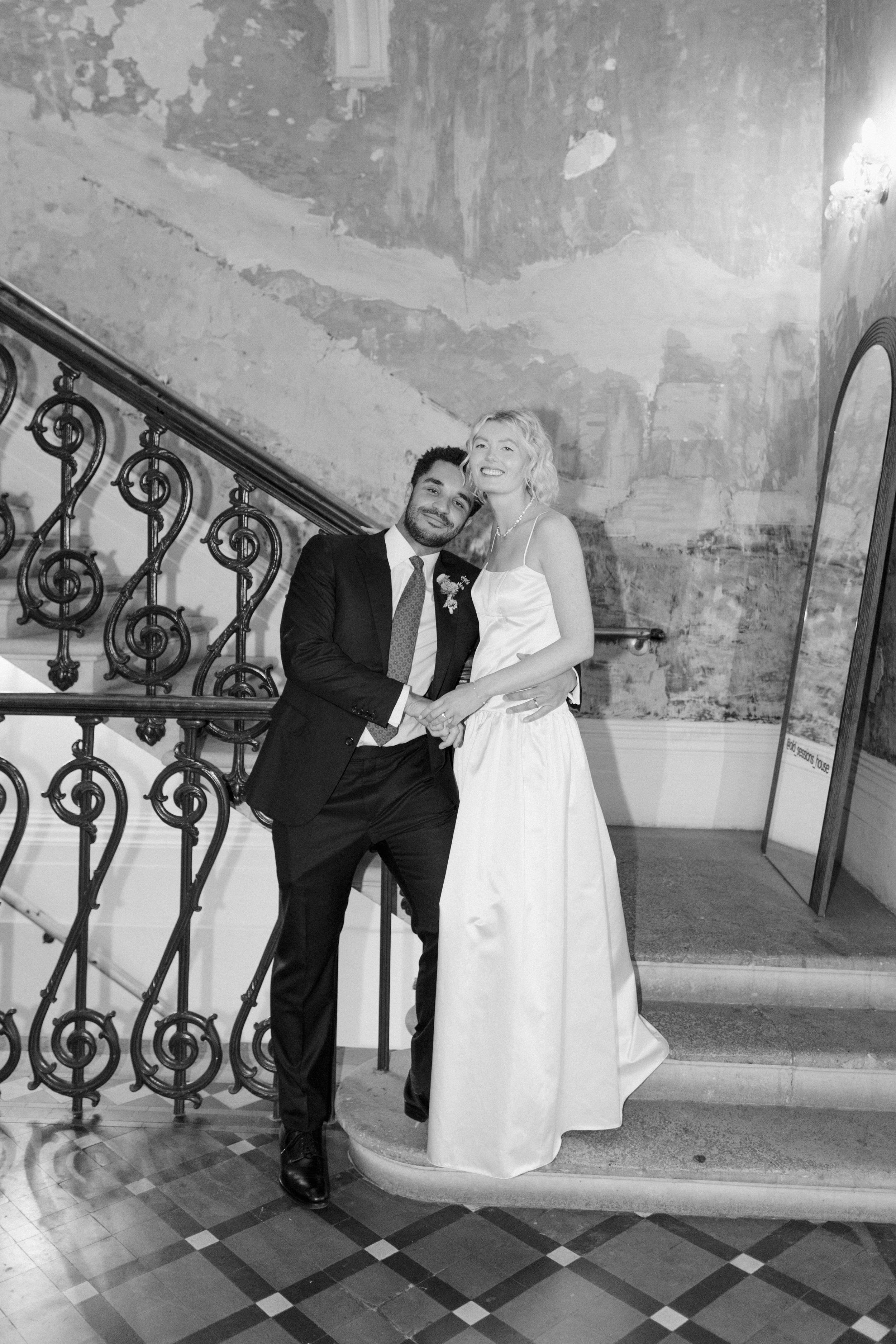 161618-1L1A6066-RROld Sessions House Wedding London.jpg