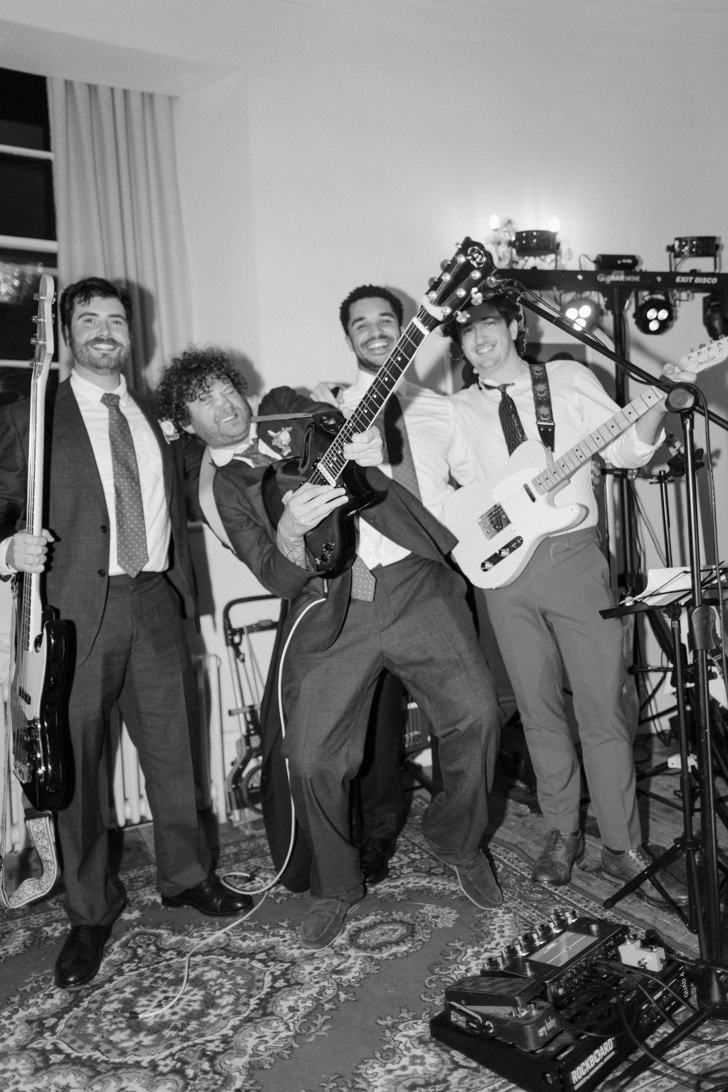 213747-1L1A7963-RROld Sessions House Wedding London.jpg