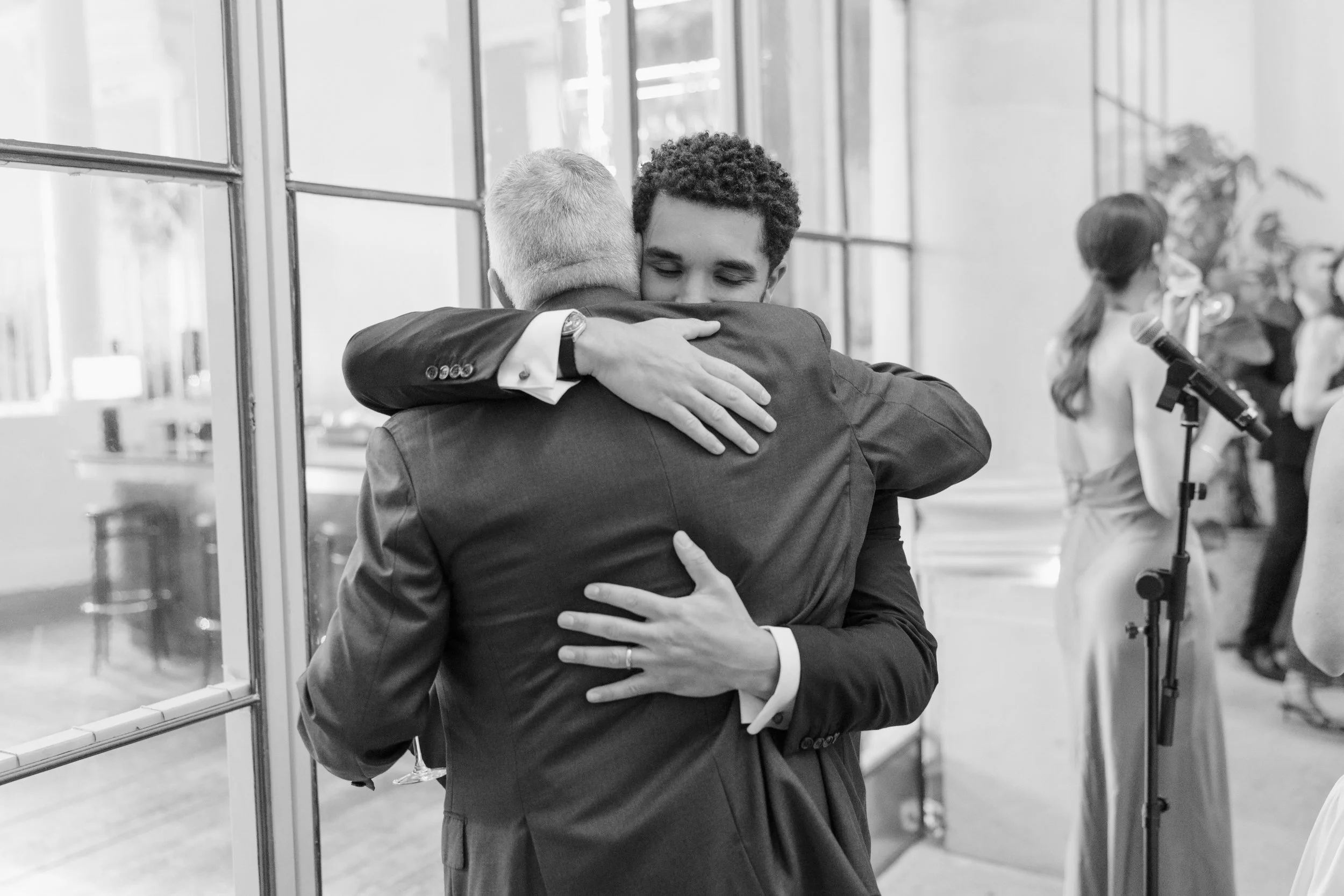 161057-1L1A6044-RROld Sessions House Wedding London.jpg