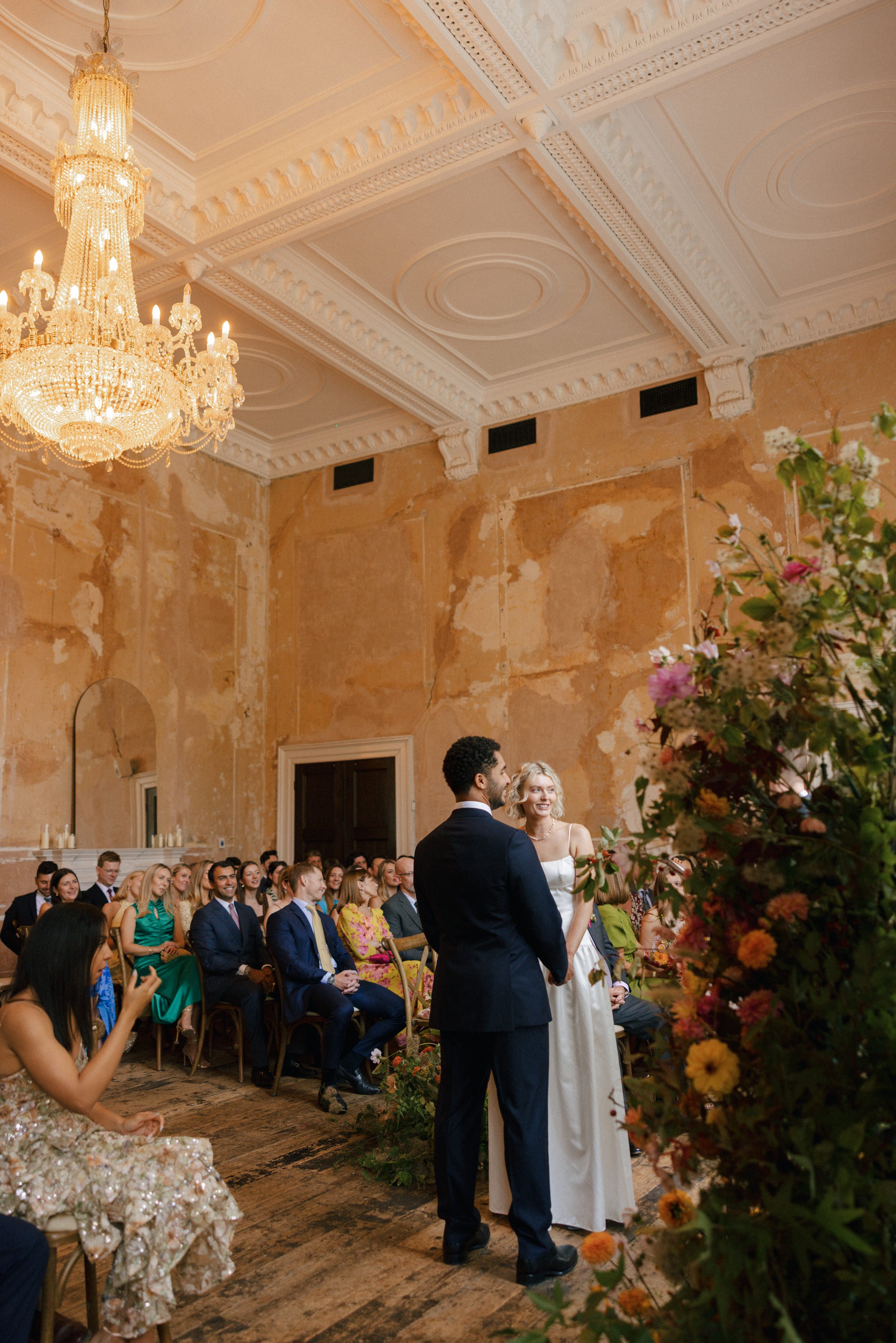 141536-1L1A3934-RROld Sessions House Wedding London.jpg