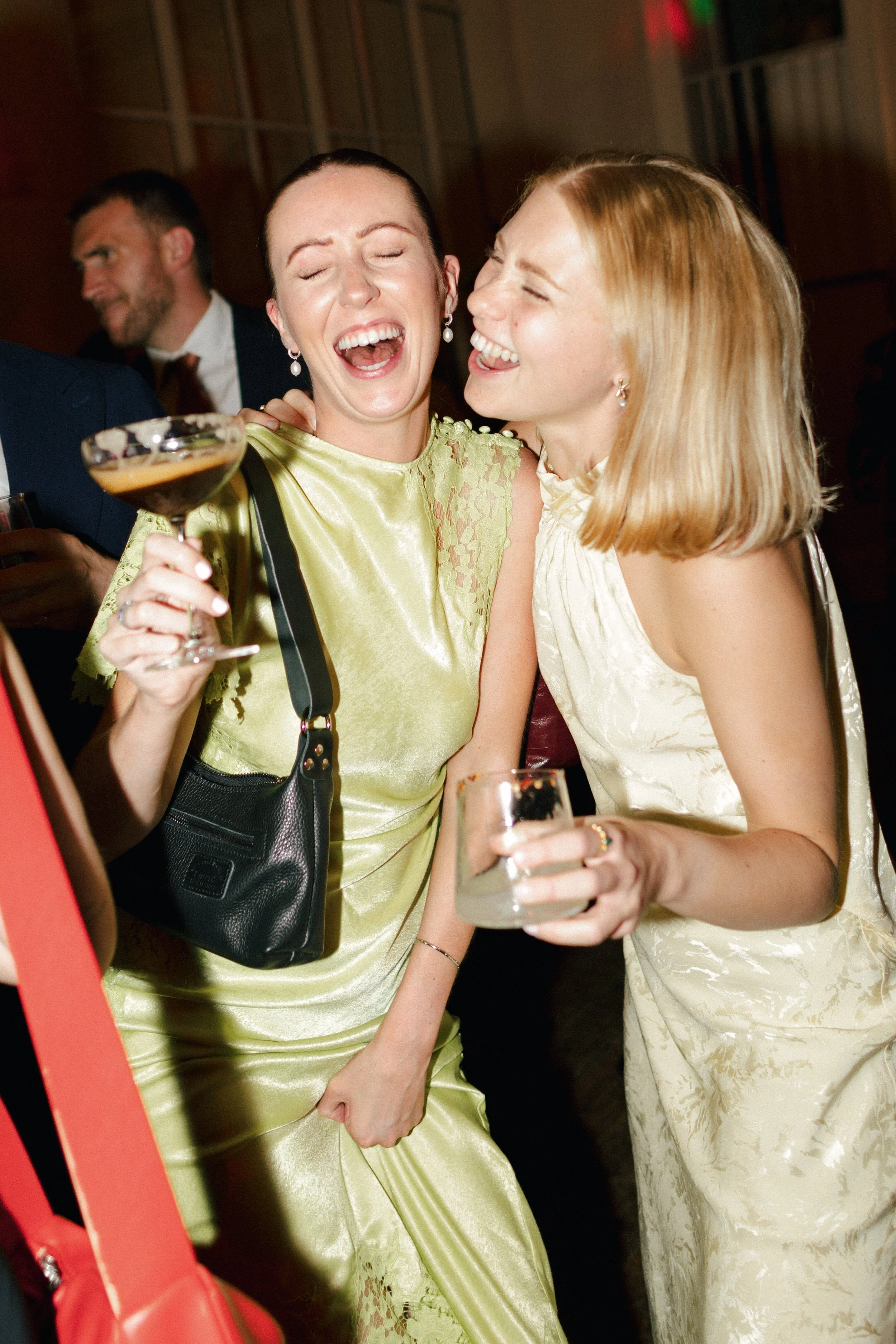 204202-1L1A7205-RROld Sessions House Wedding London.jpg