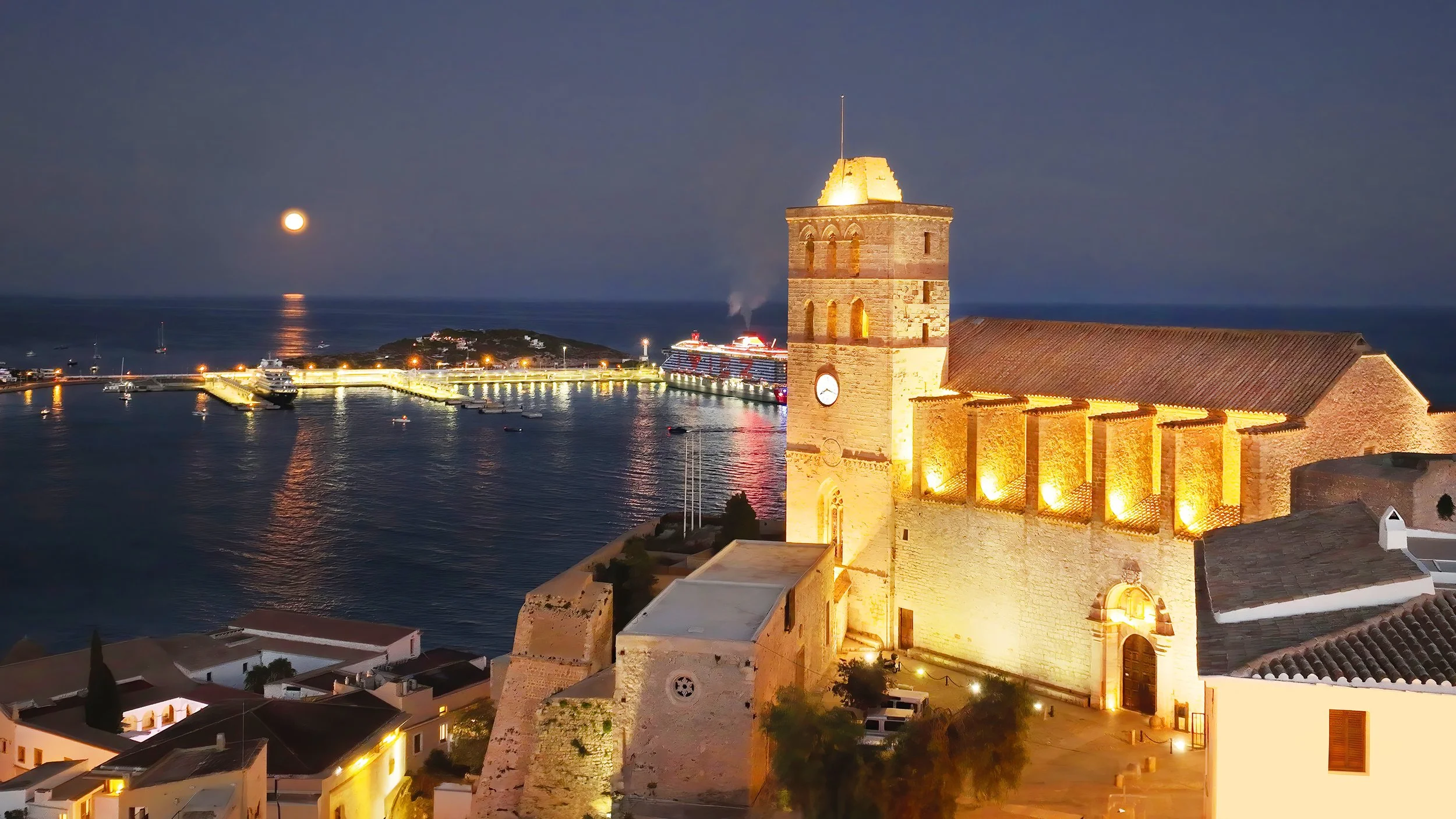 Dalt villa by night.jpg