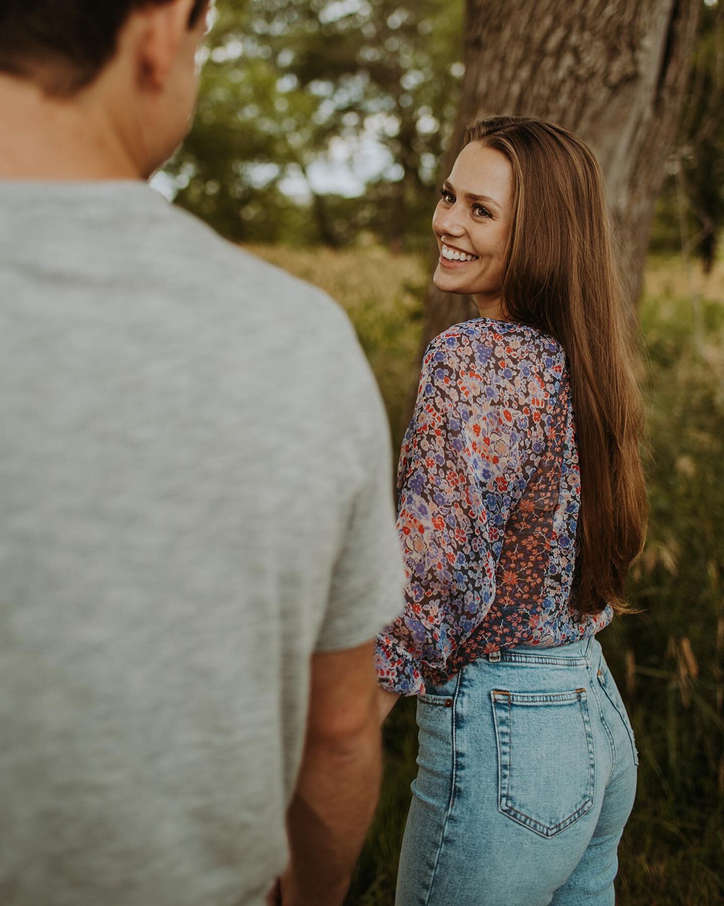 Just sent off this engagement session gallery and I&rsquo;m obsessed! 😍💌

These two get hitched in just 2 weeks and I can&rsquo;t wait to capture it!