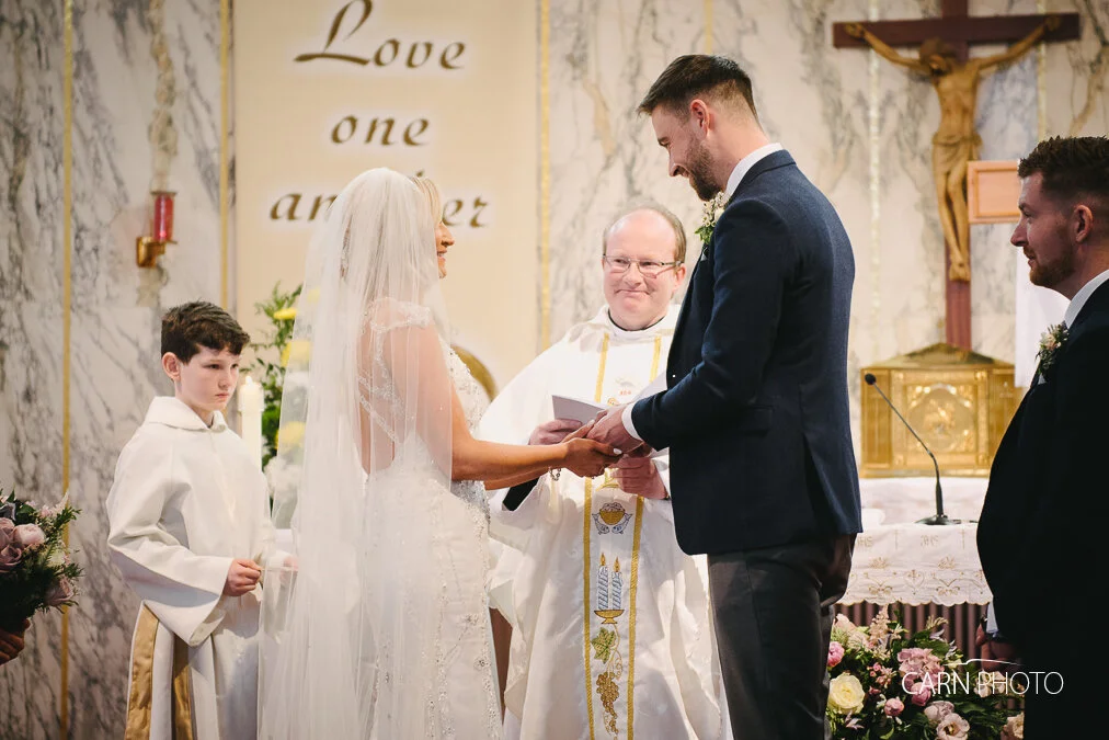 Wedding-Photographer-Inishowen-Gateway-Donegal-Hotel-023.jpg
