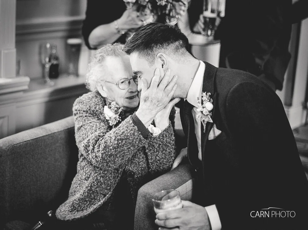 Wedding-Photographer-Inishowen-Gateway-Donegal-Hotel-045.jpg
