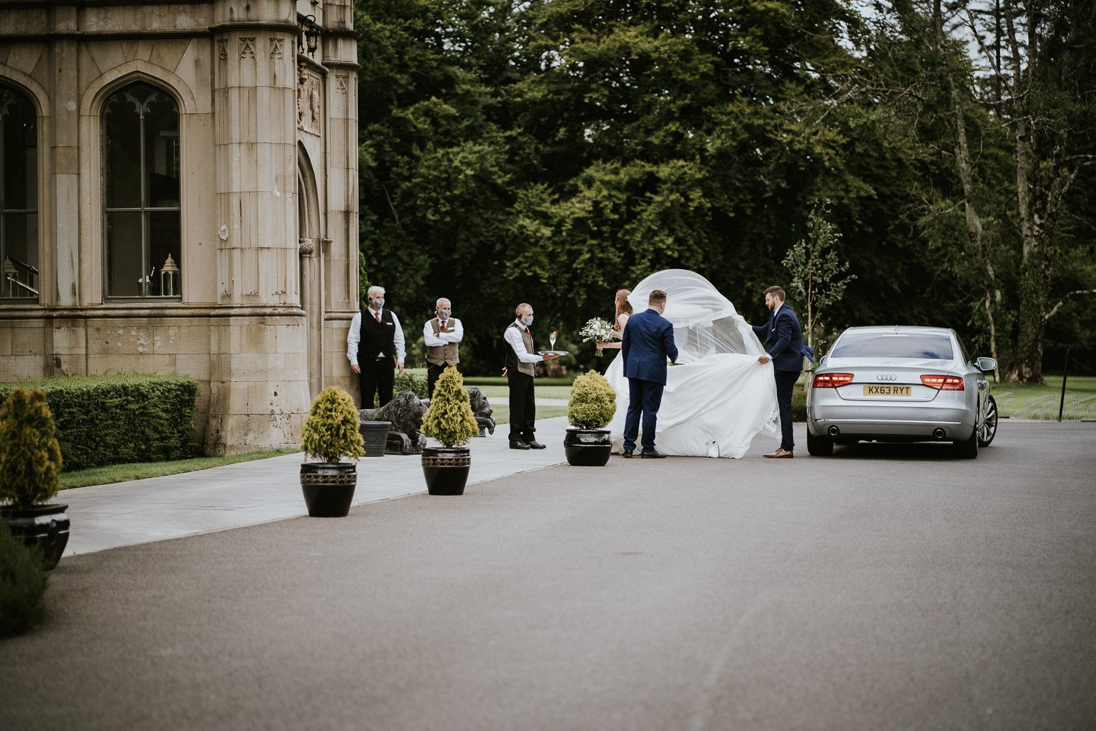 Wedding-Photographer-Lough-Eske-Castle-Hotel-Meggie-Glenn-050.jpg