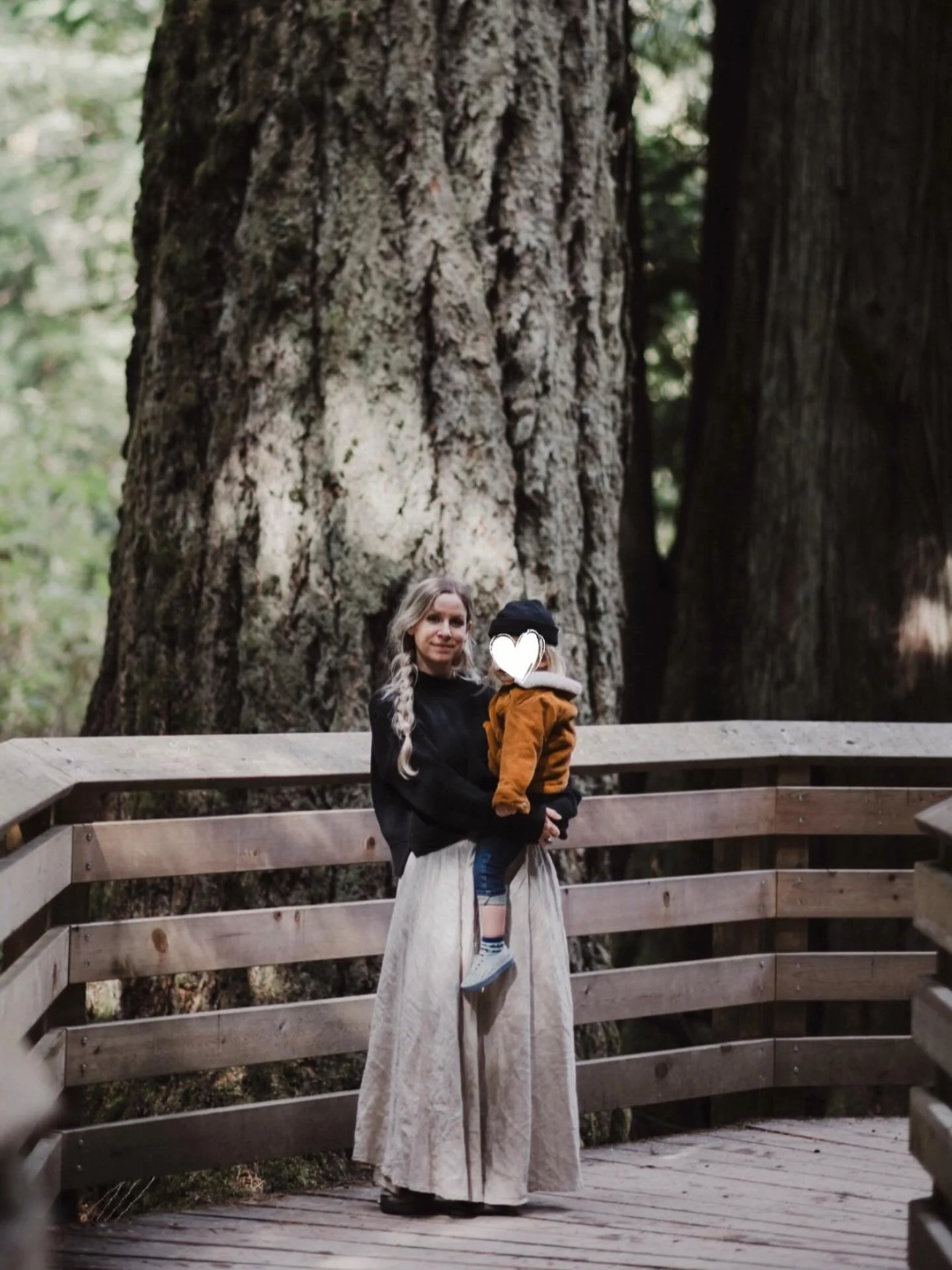 Recovery was the foundation for me to become the person I always wanted to be. Motherhood has amplified it.

📸 @sydwoodward_ @folklore.photography.co 
.
.
.
#SheRecovers
#SoberMom
#SoberLife