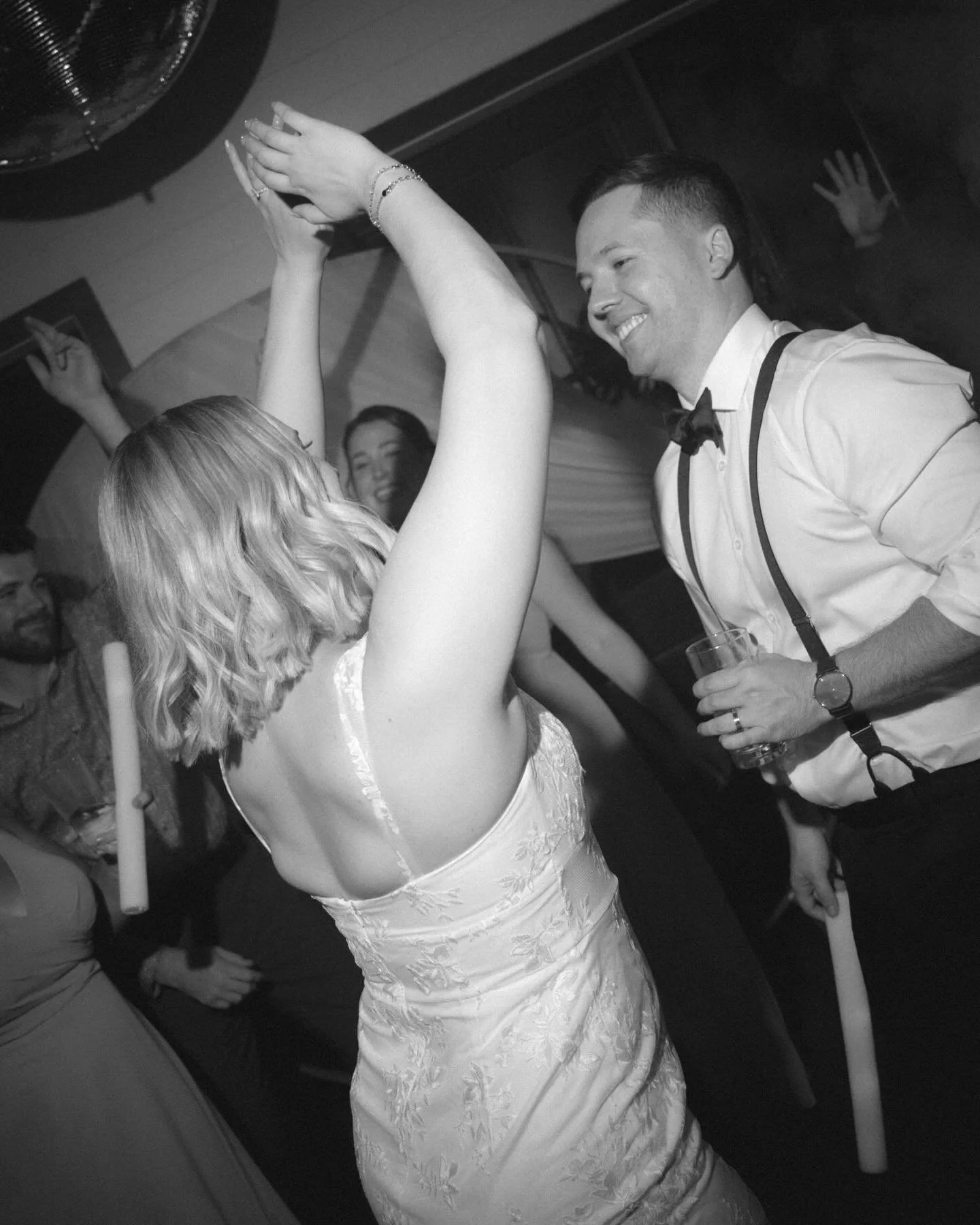 Megan &amp; Jeremy are married! 🥂

Their day unfolded perfectly&mdash;from an intimate first look at their venue, to a beautiful outdoor ceremony, and an afternoon by the river with their wedding party before celebrating with all their favorite peop