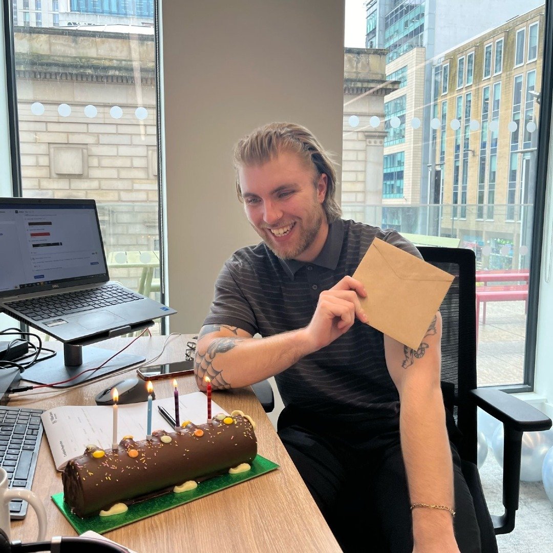 Wishing a very happy birthday (for tomorrow) to our favourite Brummy and Recruiter, Oliver!

Oli is celebrating by having a long weekend living it up in Liverpool with his family and friends.

From all of us here at William James Recruitment, we hope