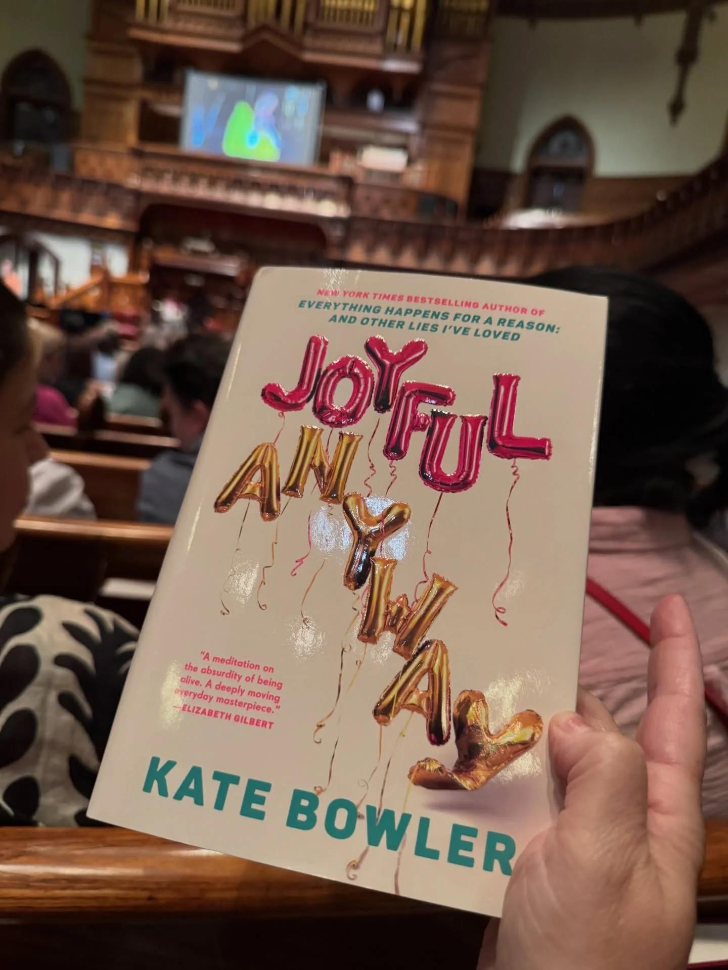 It was a moment of JOY to hear @katecbowler talk about her new book Joyful, Anyway with @drvivekmurthy in NYC last night. 

Swipe left to hear Kate discuss finding joy despite all the despair in the world. 

We can&rsquo;t wait to read Kate&rsquo;s n