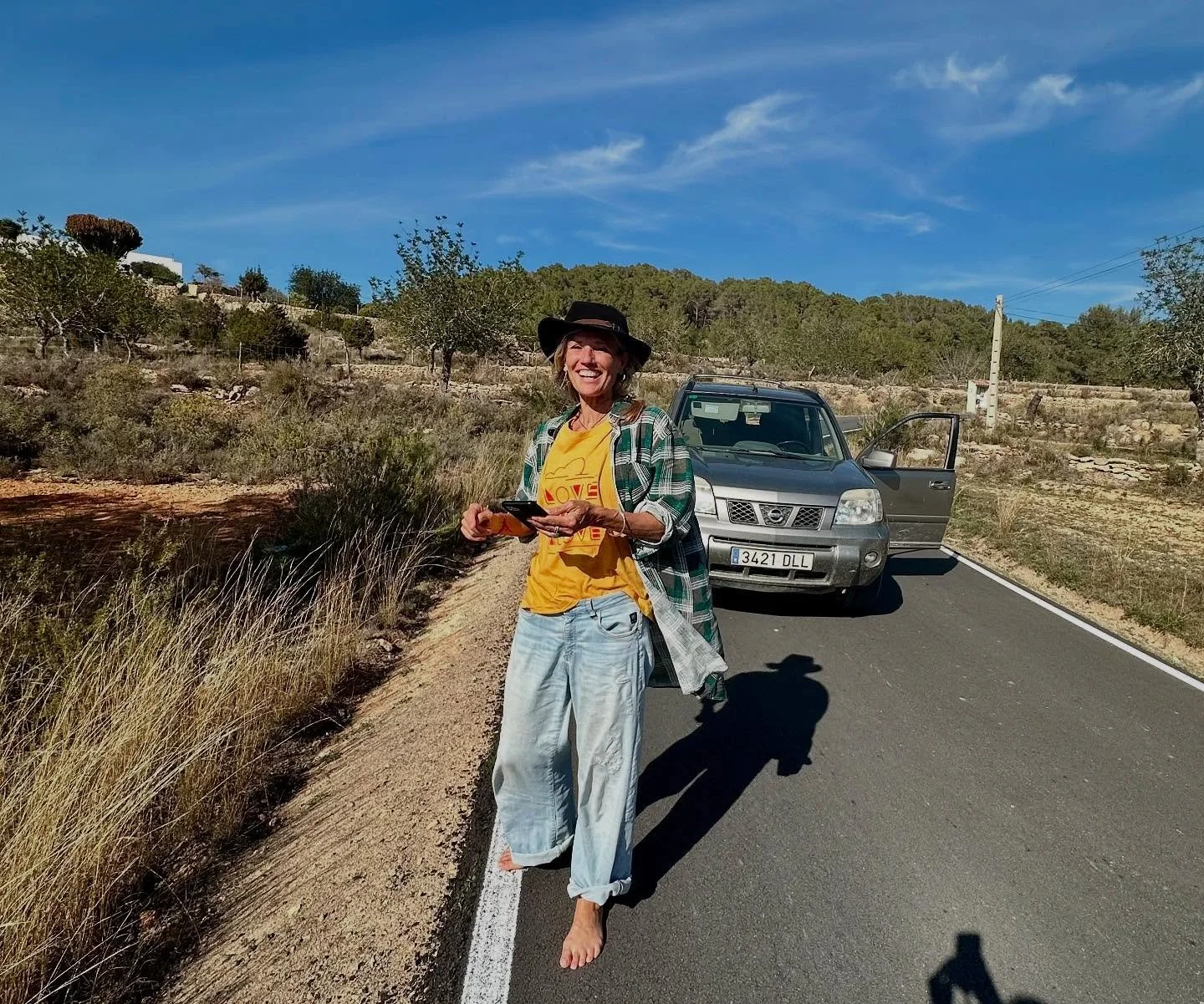 Lieve jij, wat ben je mooi.

Neem dat mee 2026 in.
Laat het niet los.  Niet even. Niet straks. Gewoon: niet.

We staan op een overgang naar een bijzonder jaar. Misschien vier je dit samen. Misschien in stilte. Met of zonder bubbels. Op een drukke ple