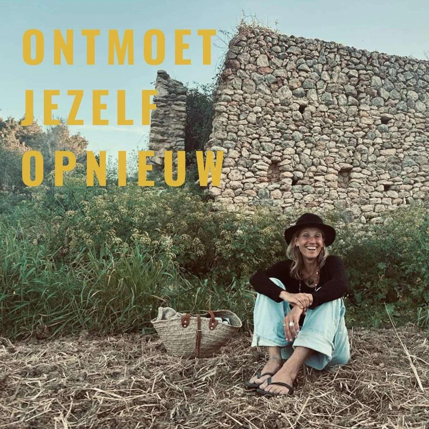 Ik was met Britt on the road, 
toen zij deze foto maakte.

Het eiland blijft. 
Ik ga. 

Voor ik vertrek, wil ik nog &eacute;&eacute;n keer met iemand de berg op. 

Nog &eacute;&eacute;n keer mentoring. 
Kriskras over het eiland. 
Off the beaten track