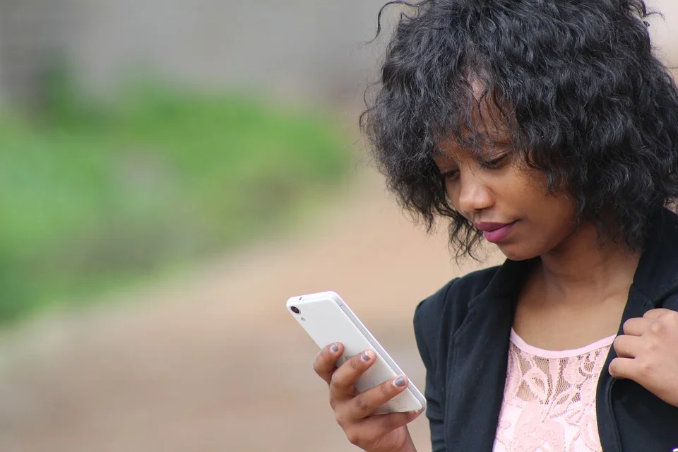 Before You Accept A Job Offer, Try Saying This