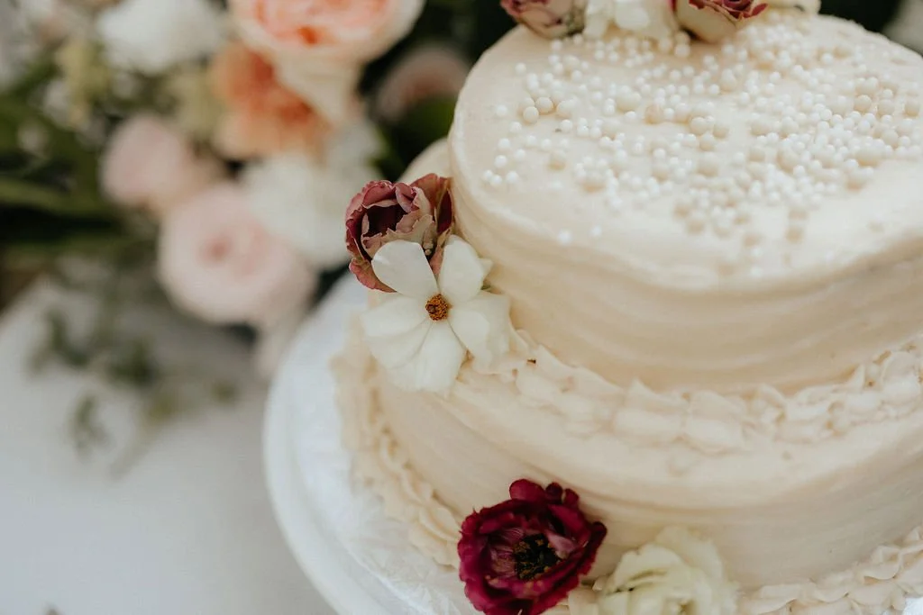 Sierra-Alex-Wedding-Cake-8.jpg