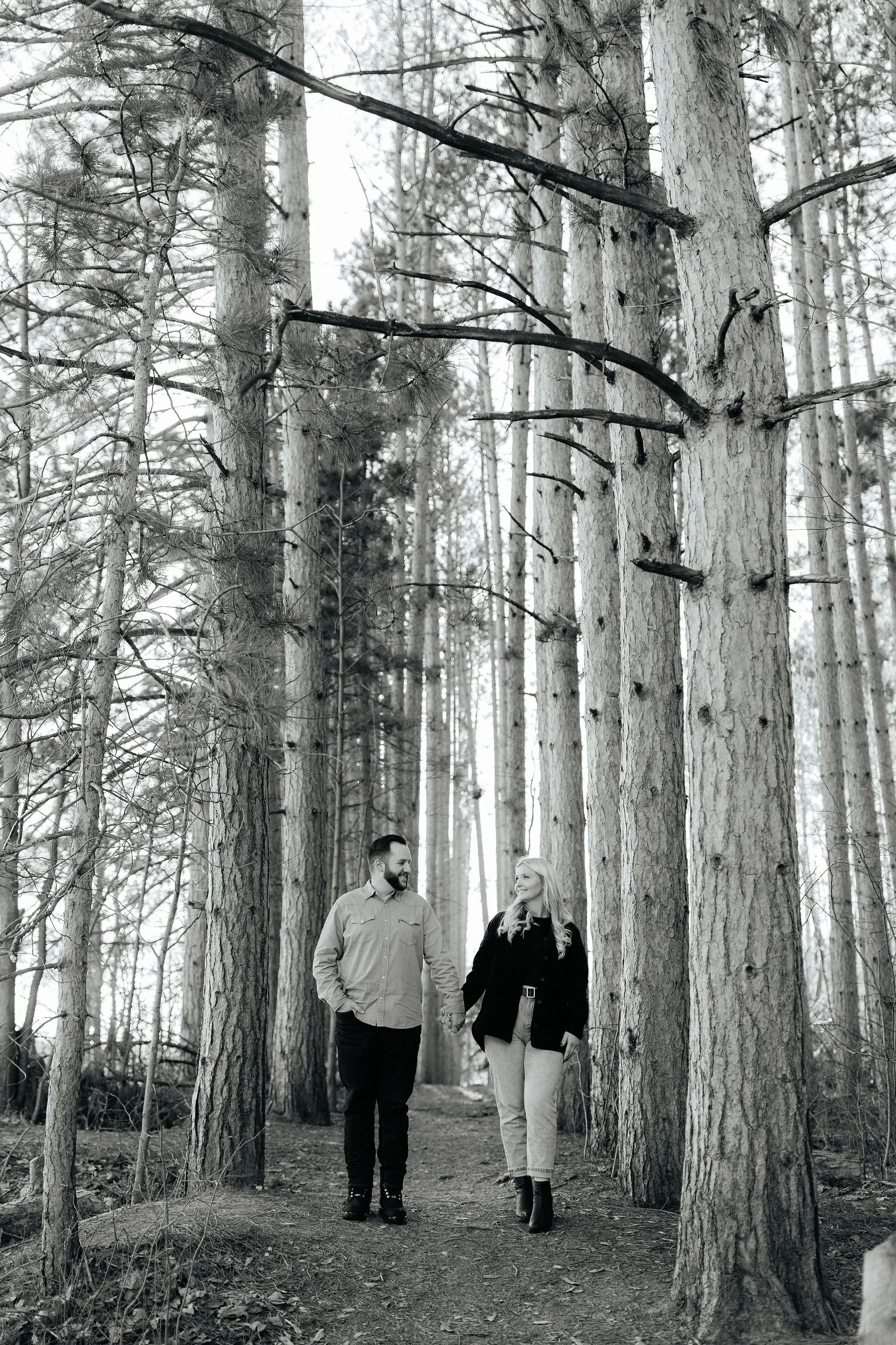Val-Mitch-Engagement-DHPhotography-32.jpg