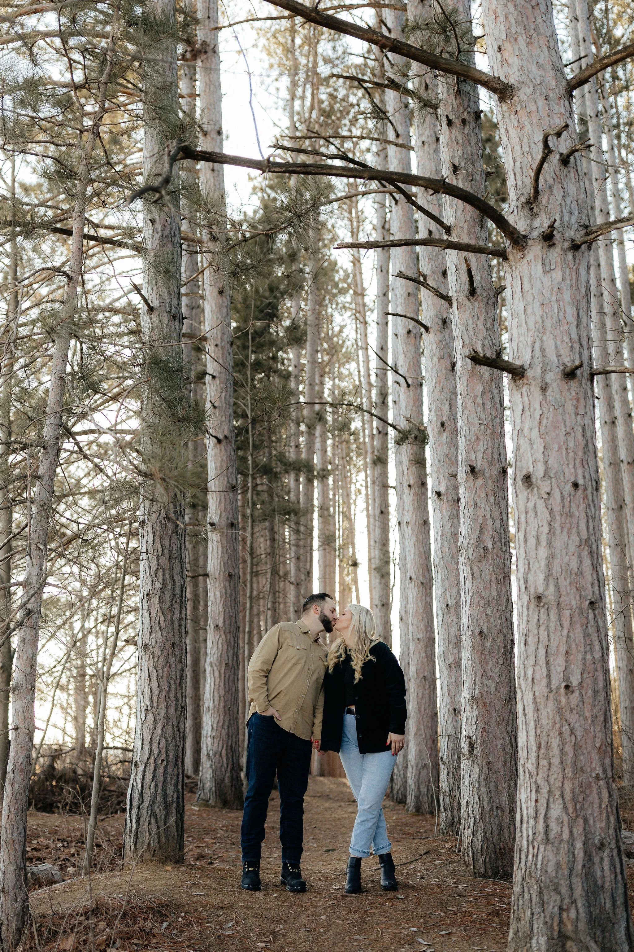 Val-Mitch-Engagement-DHPhotography-34.jpg