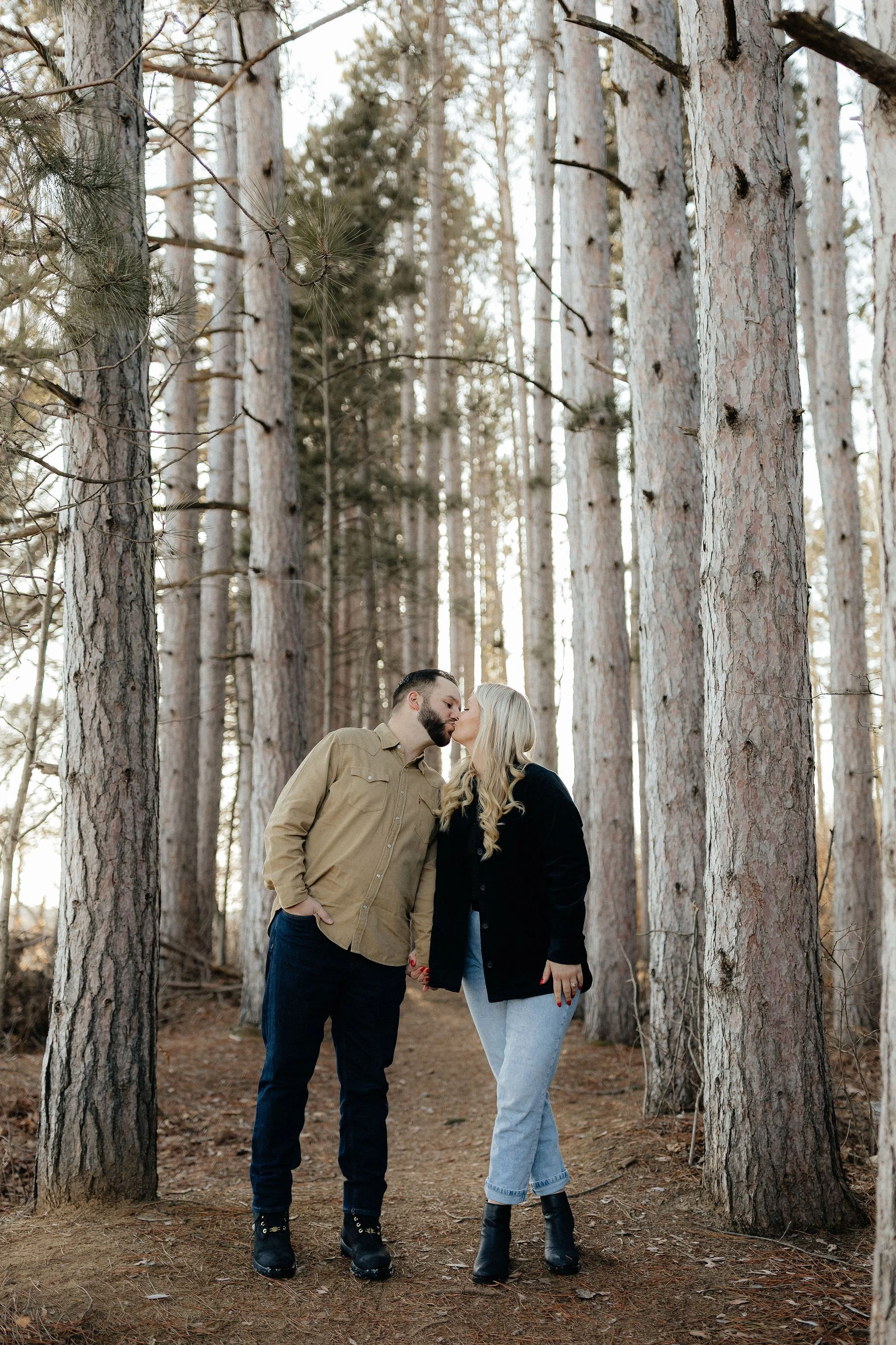 Val-Mitch-Engagement-DHPhotography-36.jpg