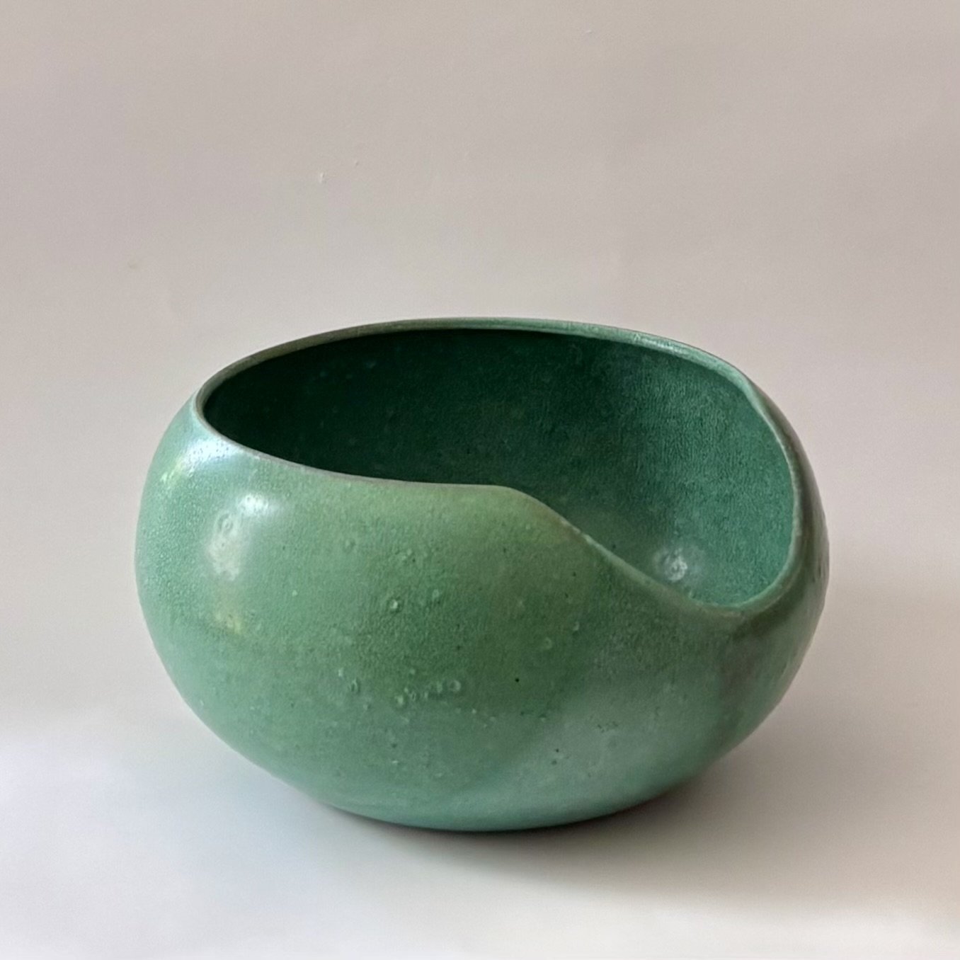 jade notch bowl