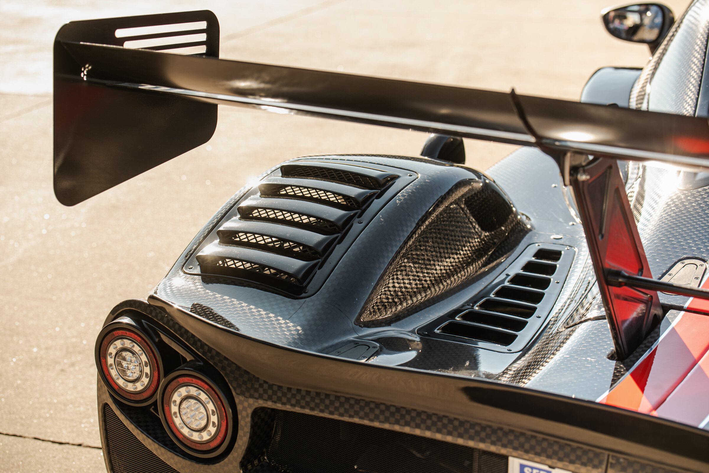 Automotive Photography  by David Loi