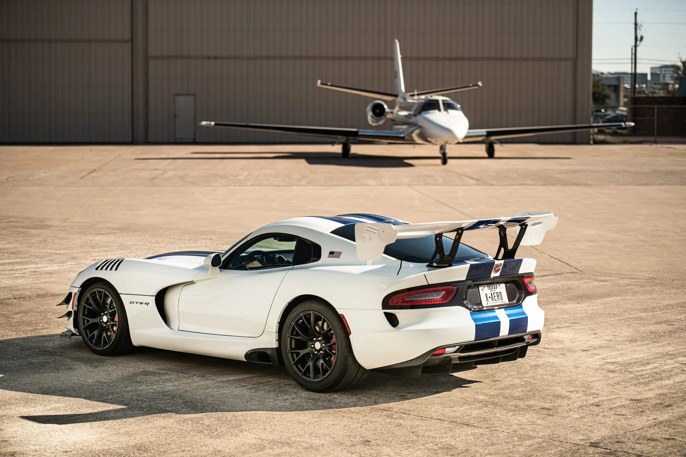 Automotive Photography Dodge Viper GTS-R in front of a Gulfstream by David Loi