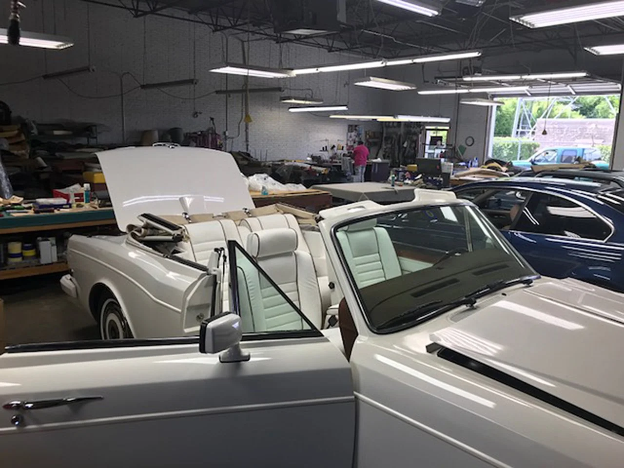 89-rolls-royce-corniche-ii-005-big.jpg.jpeg