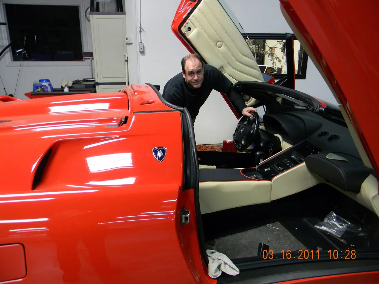 lamborgini-003-big.jpg.jpeg