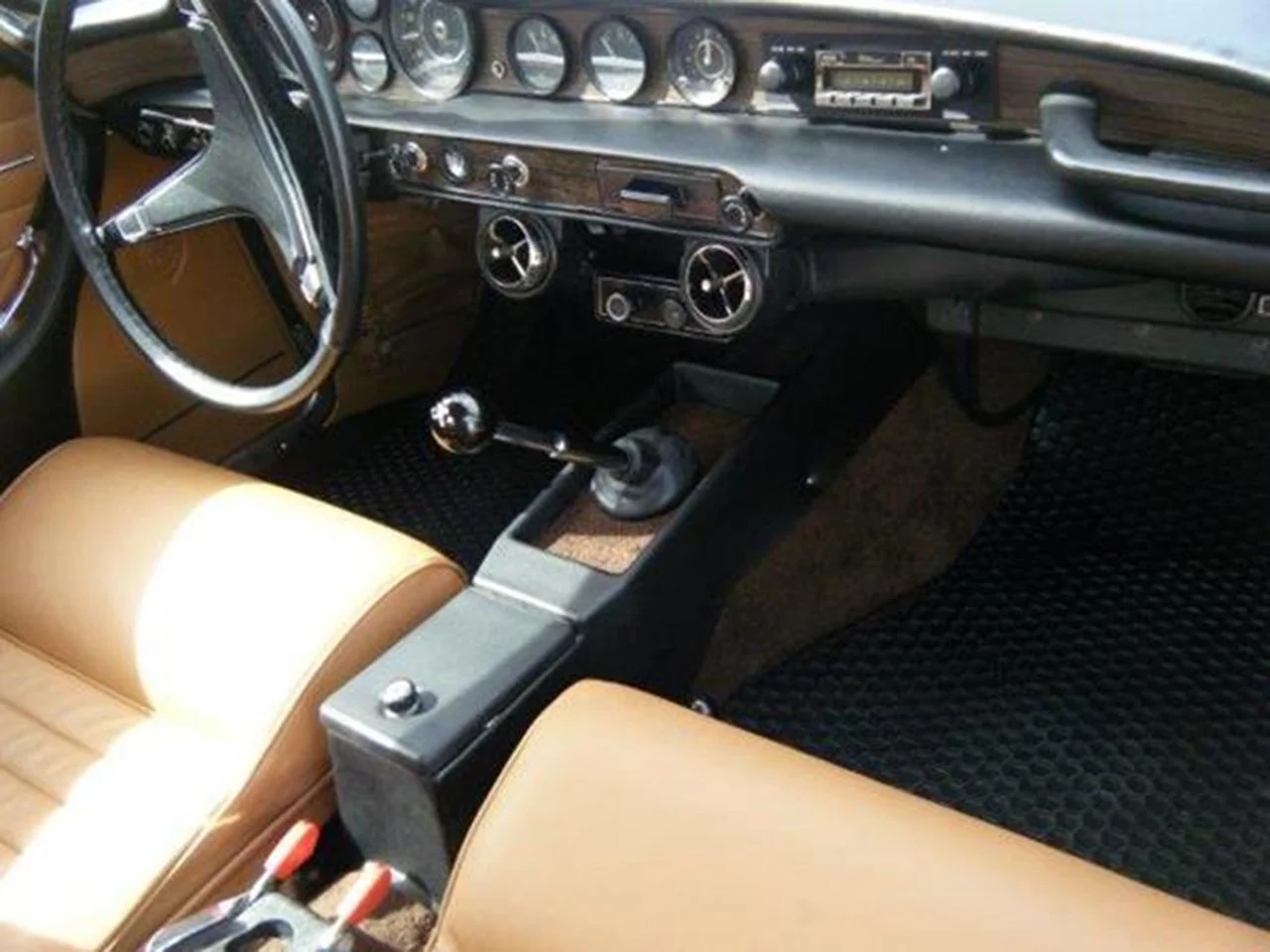 volvo1800e-14big.jpg.jpeg