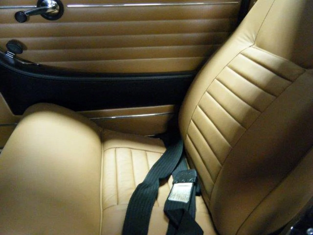 volvo1800e-11big.jpg.jpeg