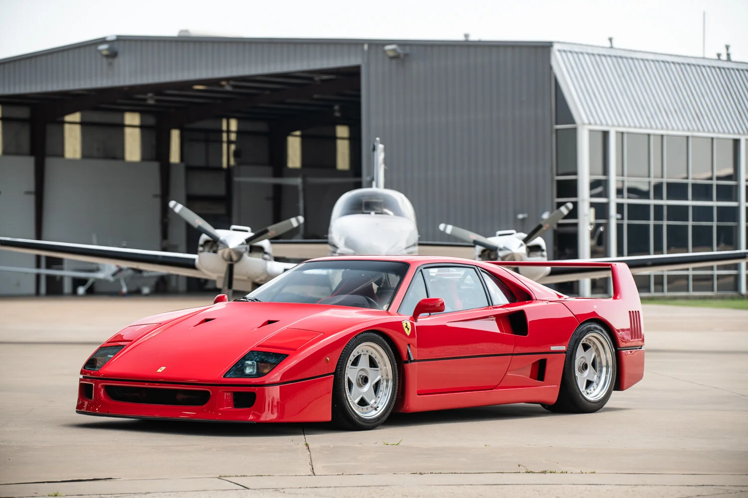 Automotive Photography Ferrari F40 in front of Beechcraft Bonanza  by David Loi