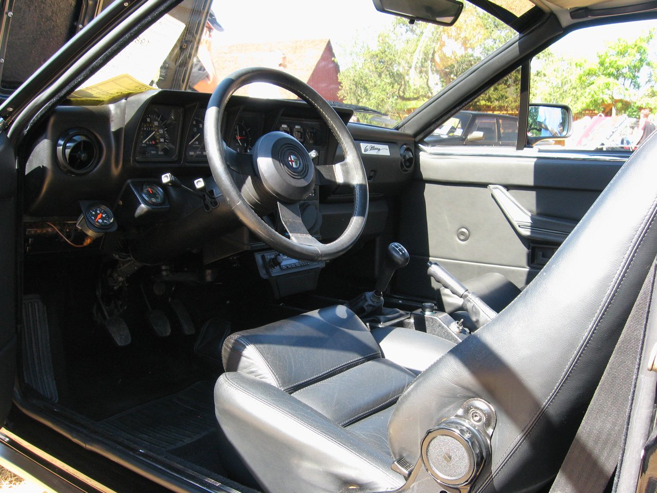 alfa-gtv6-016-big.jpg