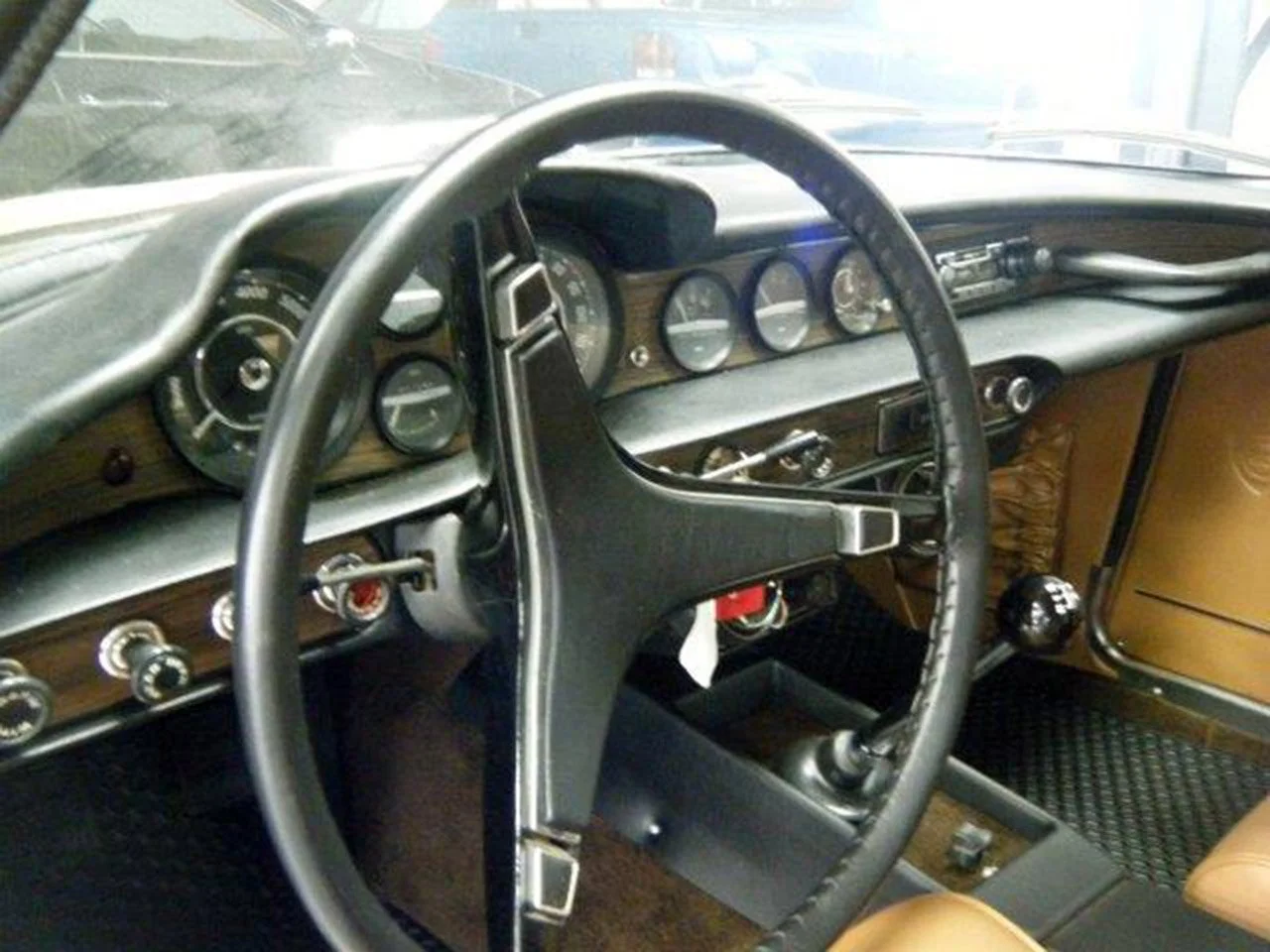 volvo1800e-10big.jpg.jpeg